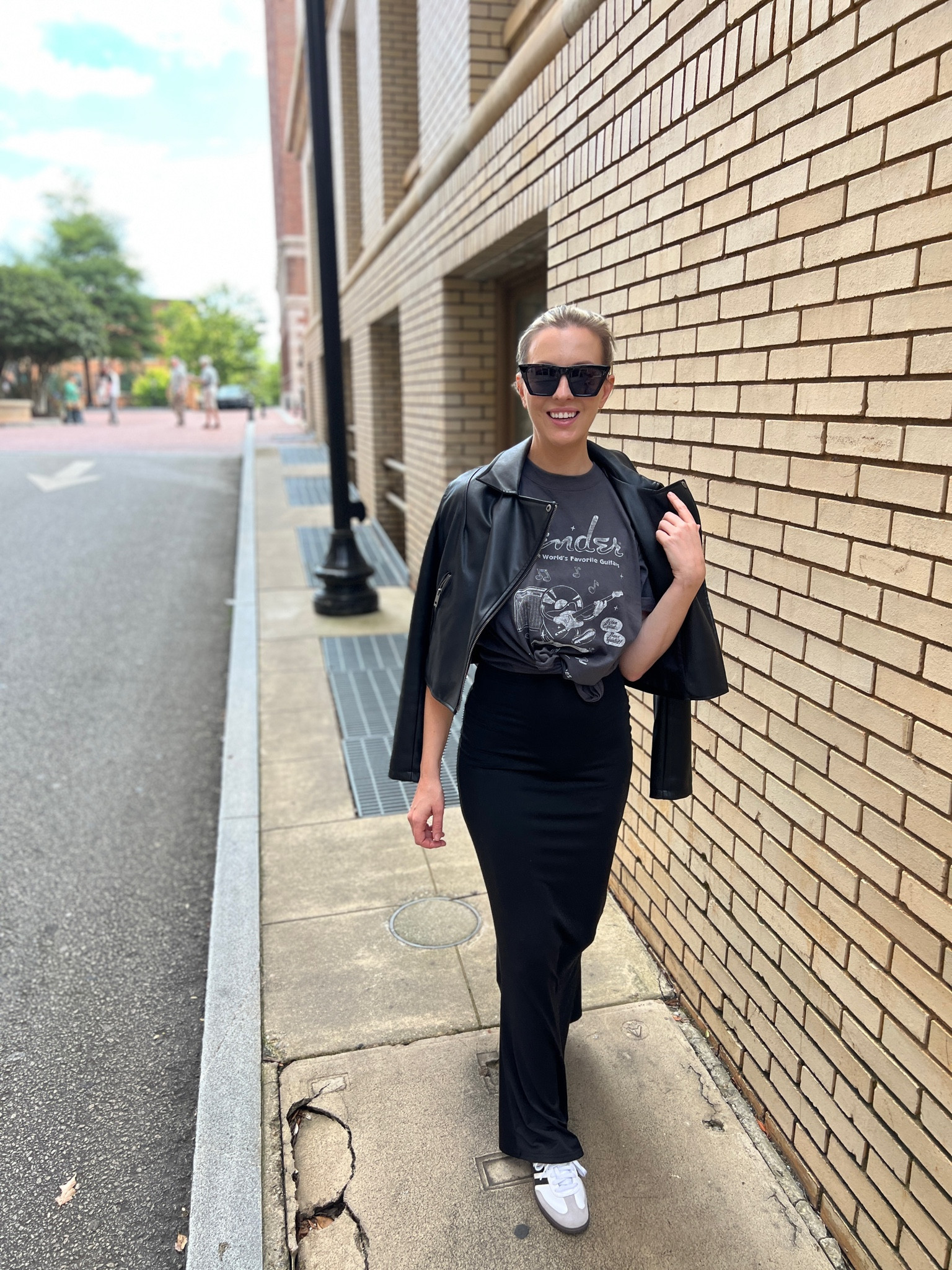 Transitioning to fall 

#LTKfindsunder100 #LTKover40 #LTKSeasonal