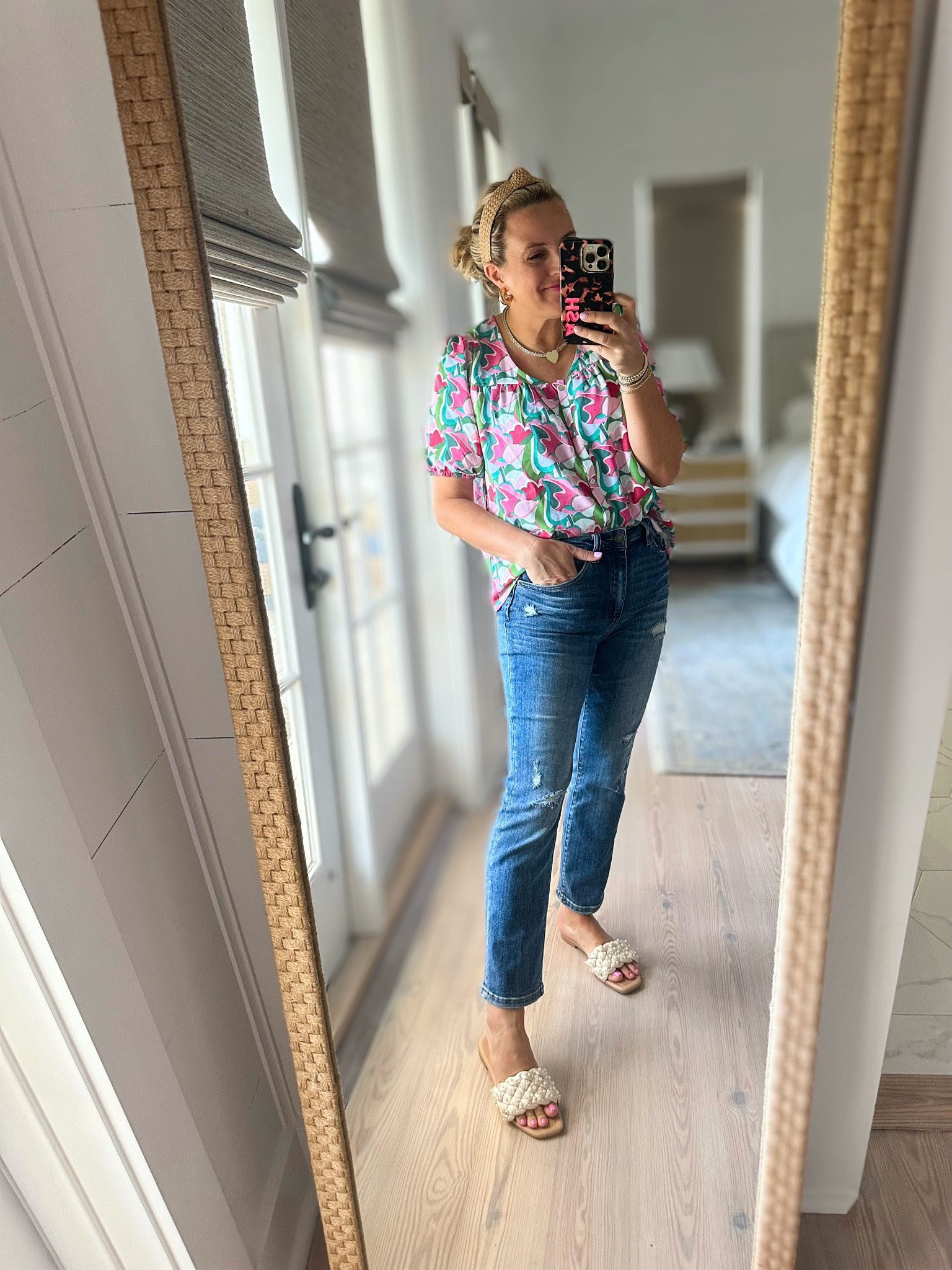 Cutest top. Wearing a size small. Jeans are a size 26. Code FANCY15 for 15% off  

#LTKstyletip #LTKsalealert #LTKunder50