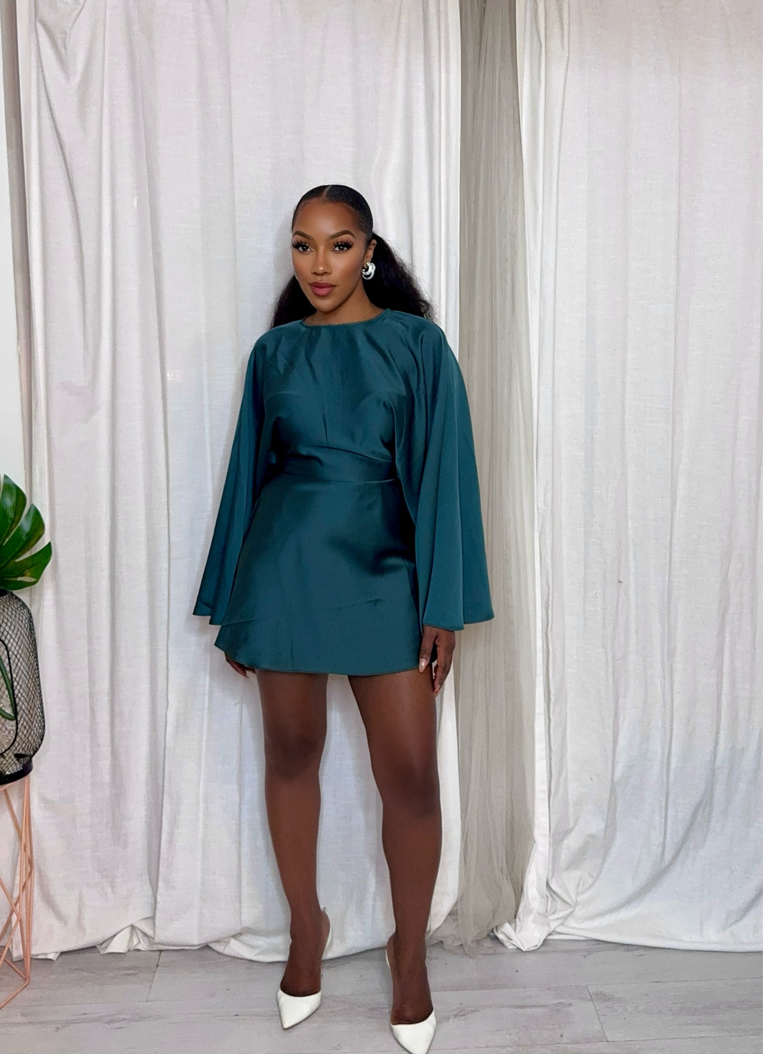 Green with subtle glam!✨Pair with white, silver, or gold heels and you’re good to go! 

#LTKpartywear #LTKstyletip #LTKuk