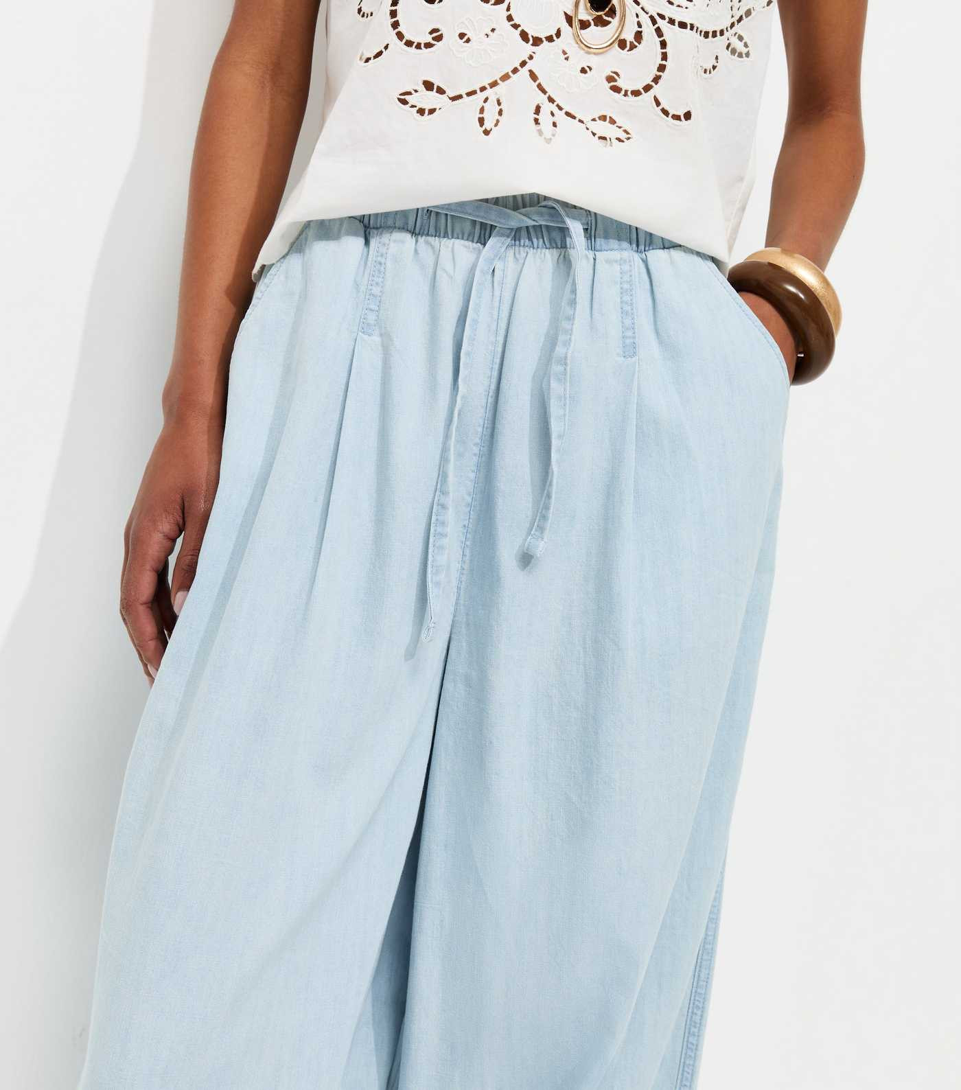 Light Blue Denim Tapered Balloon Leg Trousers | New Look | New Look (UK)