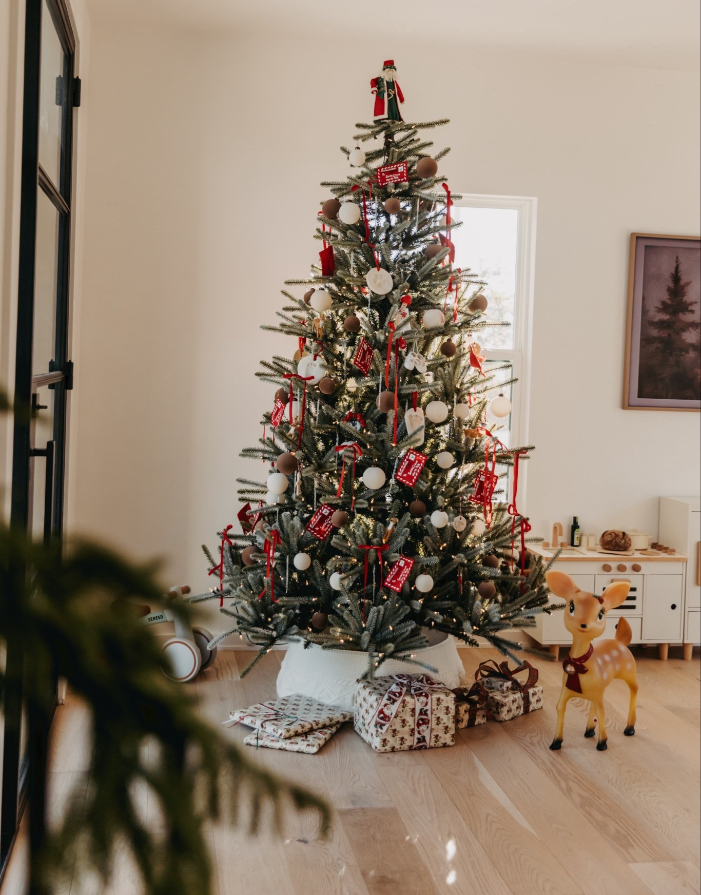 Christmas finds! Shop my nostalgic and classic Christmas decor  

#LTKHoliday #LTKSeasonal #LTKHome