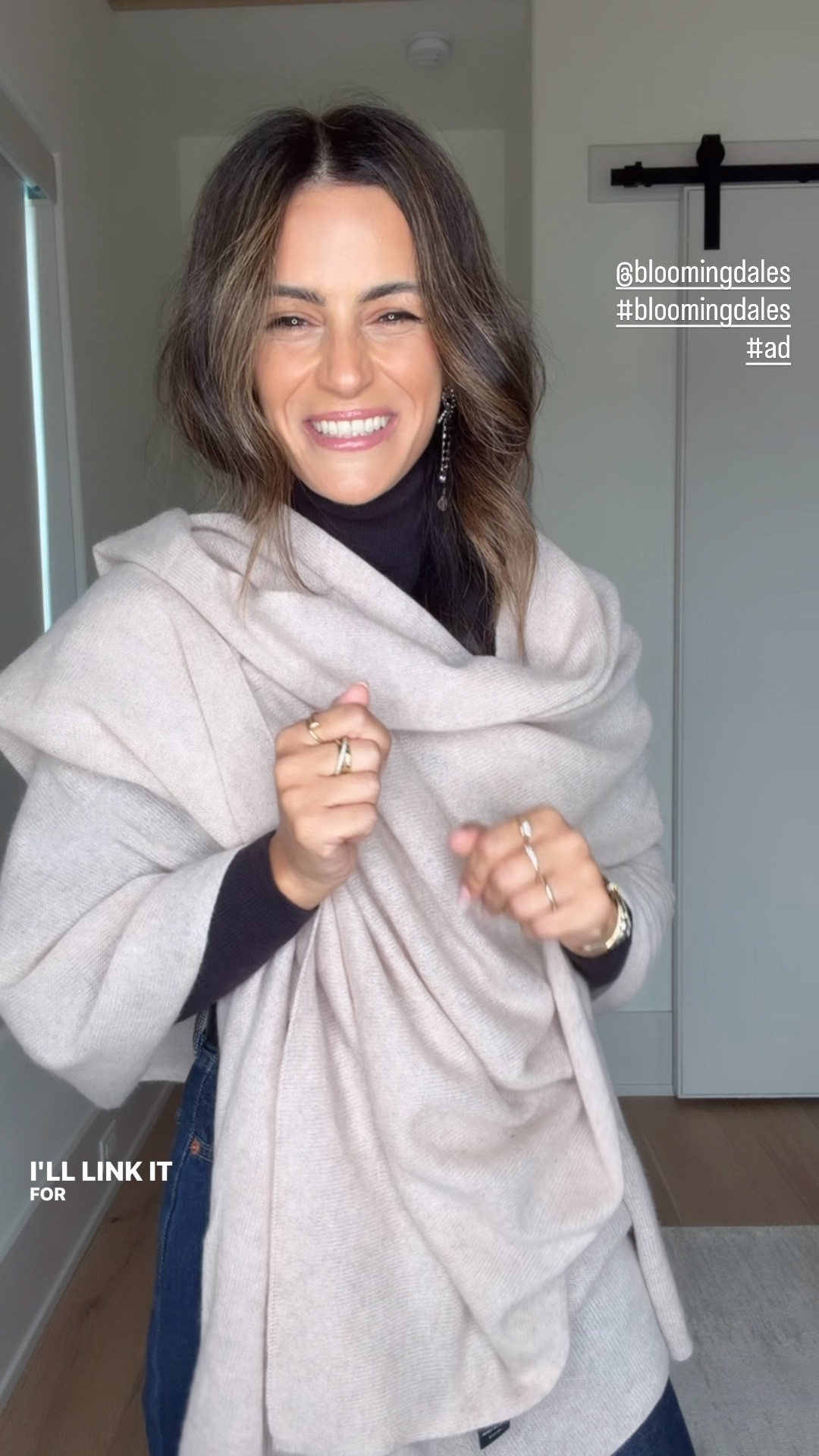 🌟Bloomingdale's 25% off select styles is live. Here are the gift-worthy pieces that made my list. 

🔥Take 25% off thousands of regular-price styles, including new arrivals. Ends 11/30.

@bloomingdales #bloomingdales #ad

#LTKHoliday #LTKCyberWeek #LTKGiftGuide