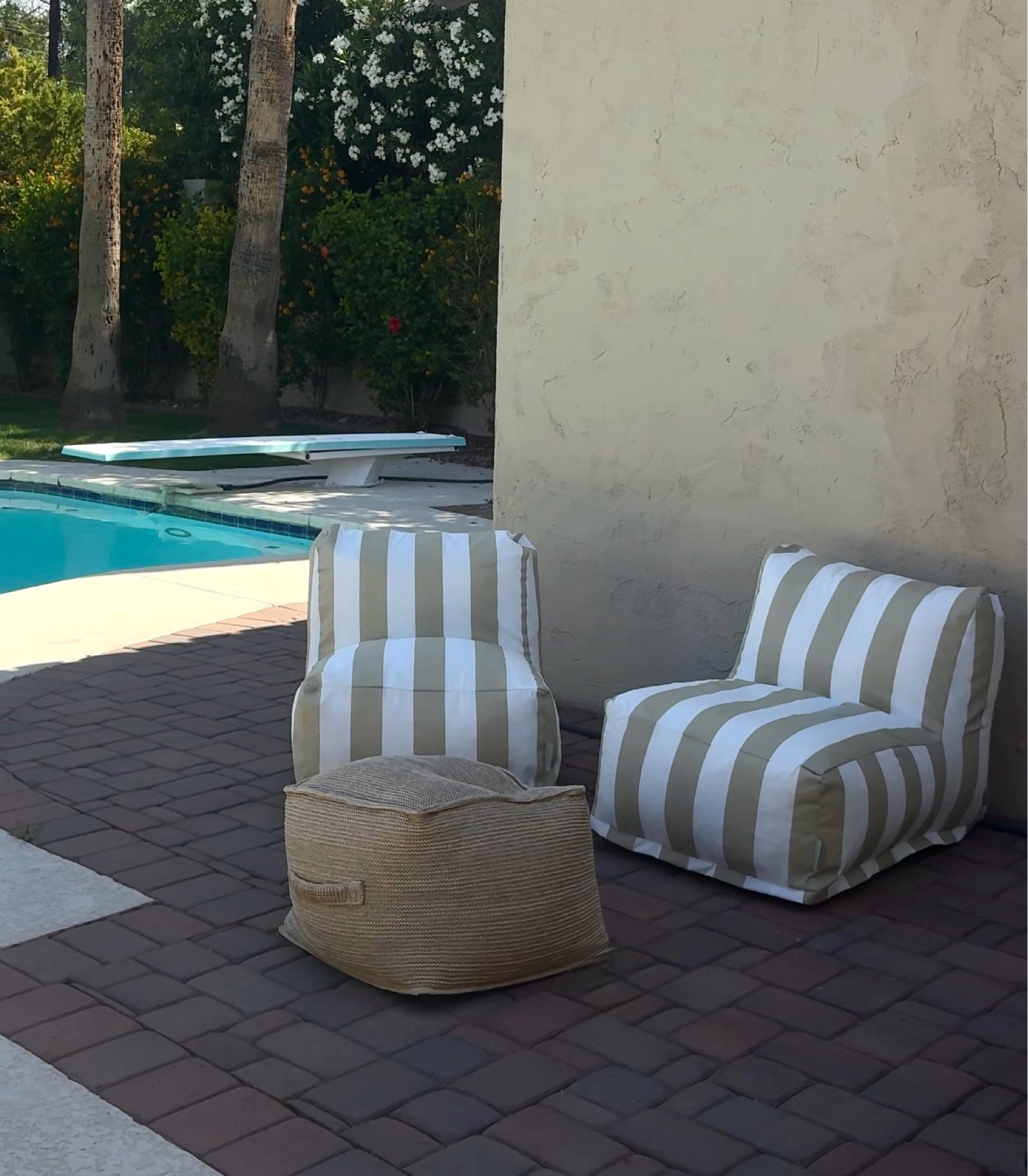 A lounge chair that’s giving classic and comfy 🏝️ 

#LTKHome #LTKFamily #LTKSeasonal