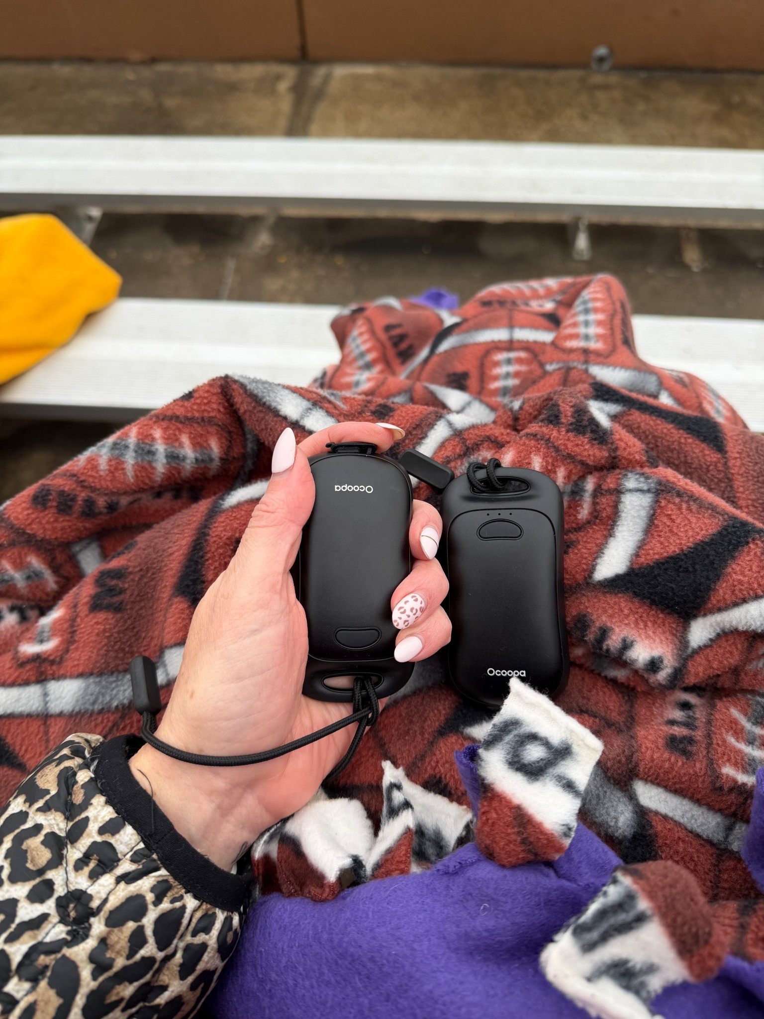 These rechargeable handwarmers are amazing and kept me warm during the state championship!! a perfect holiday Christmas gift even makes great stocking stuffers!!

These are a must have for all sports mamas or any mama spending time outdoors

#LTKHoliday #LTKmomlife #LTKGiftGuide
