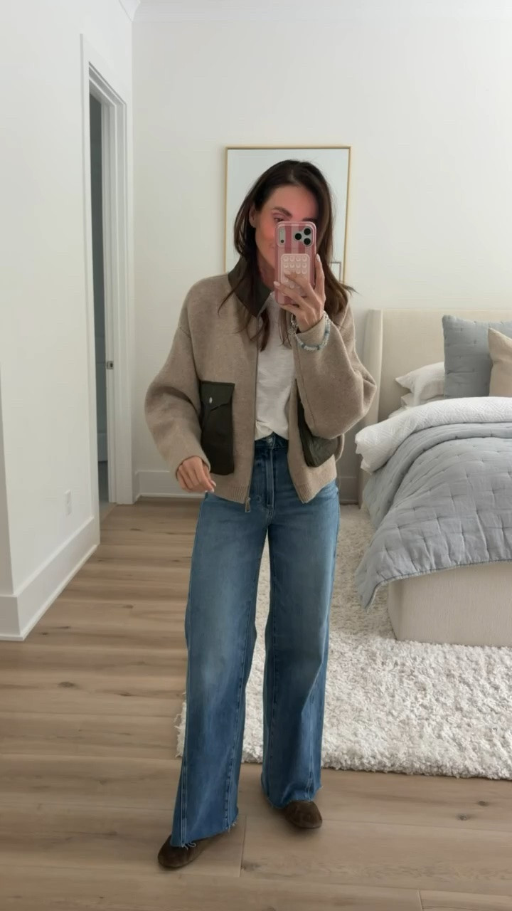 Jeans size 26, jacket size S.

#LTKootd #LTKOver40
