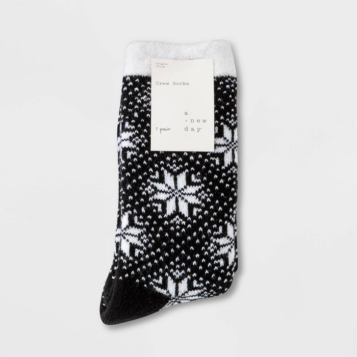 Women's Snowfall Double Lined Cozy Crew Socks - A New Day™ 4-10 | Target