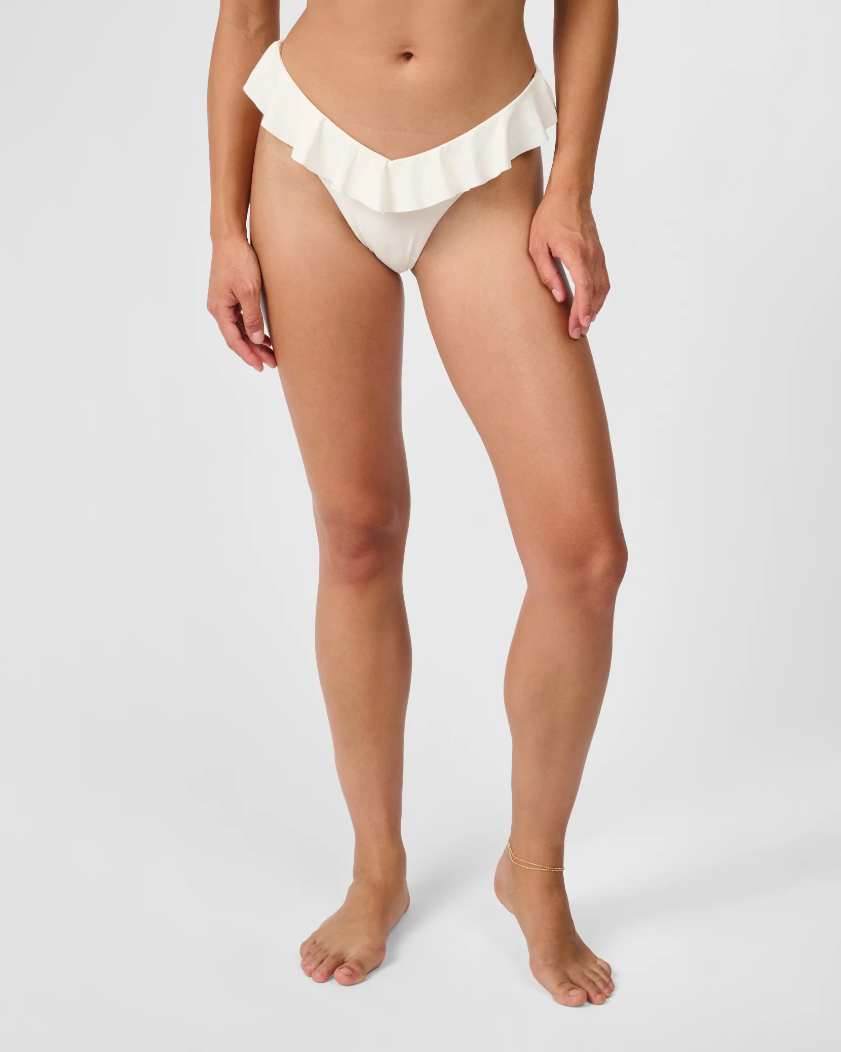 Ruffle Delilah Bottom | We Wore What