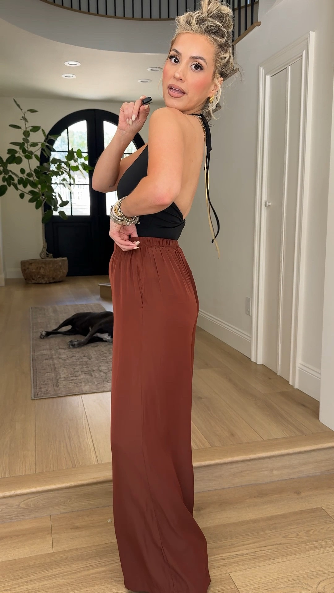 The perfect summer pants 💕 wearing small

#LTKootd #LTKgrwm #LTKmomlife