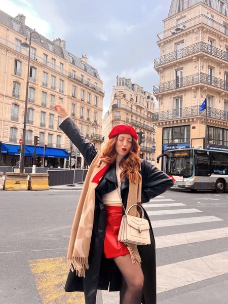 Emily in Paris style 🥐🇫🇷

#LTKSeasonal #LTKtravel #LTKeurope