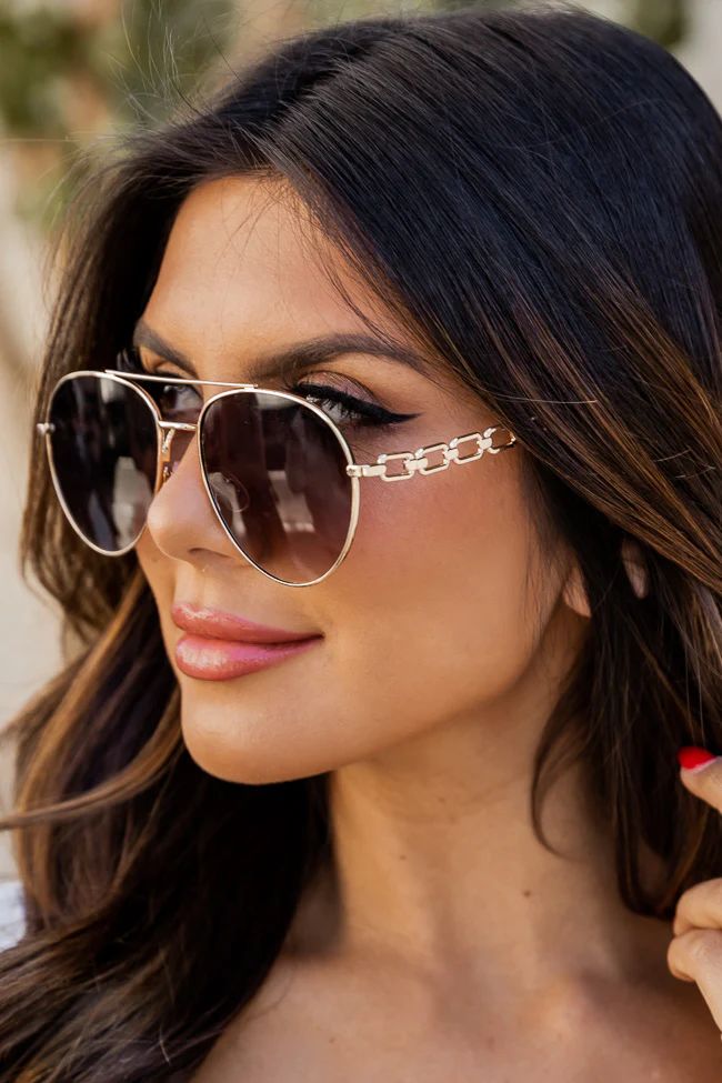 No Roots Gold Round Aviator Sunglasses | Pink Lily