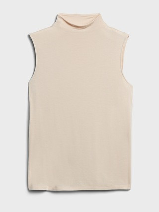 Related CategoriesCrew-Neck T-ShirtsV-Neck T-ShirtsScoop Neck T-ShirtsLong Sleeve T-ShirtsShort S... | Banana Republic (US)