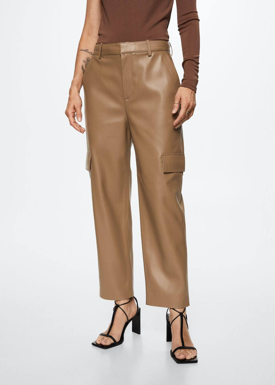 Faux-leather cargo pants | MANGO (US)