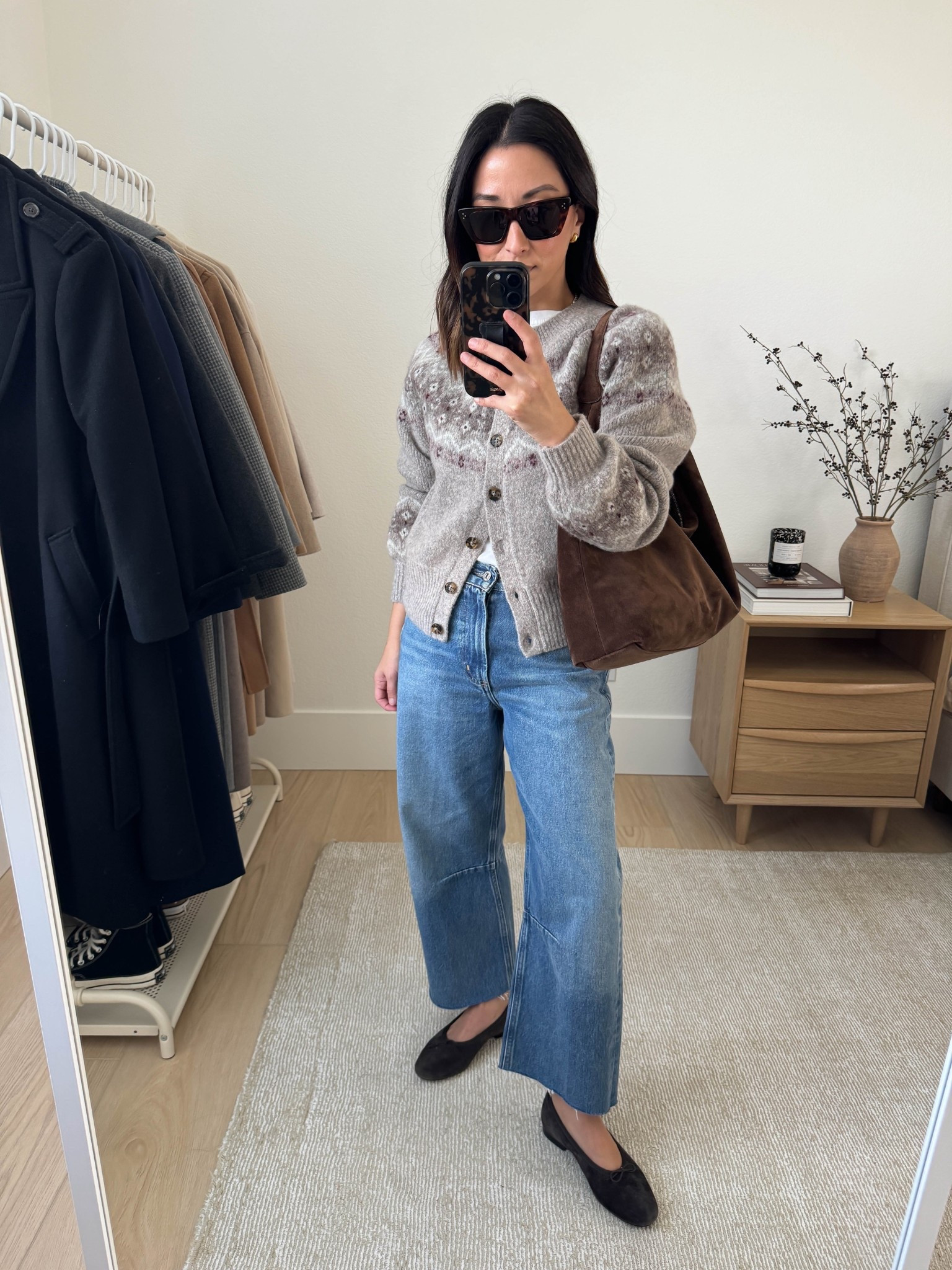 Citizens of Humanity Miro jeans - styled multiple ways. My most worn barrels right now. Curve is only slight, which makes them more versatile. The wash is stunning and can be worn year-round. These do run big, I size down to a 24.

Aritzia cardigan small
Citizens of Humanity Miro jeans 24, cut hems. Run big
Madewell April ballet flats 5 (sold out, linked similar)
Liffner Hobo Pillow bag
Celine sunglasses

Petite style, jeans 

#LTKPetite #LTKootd #LTKSeasonal