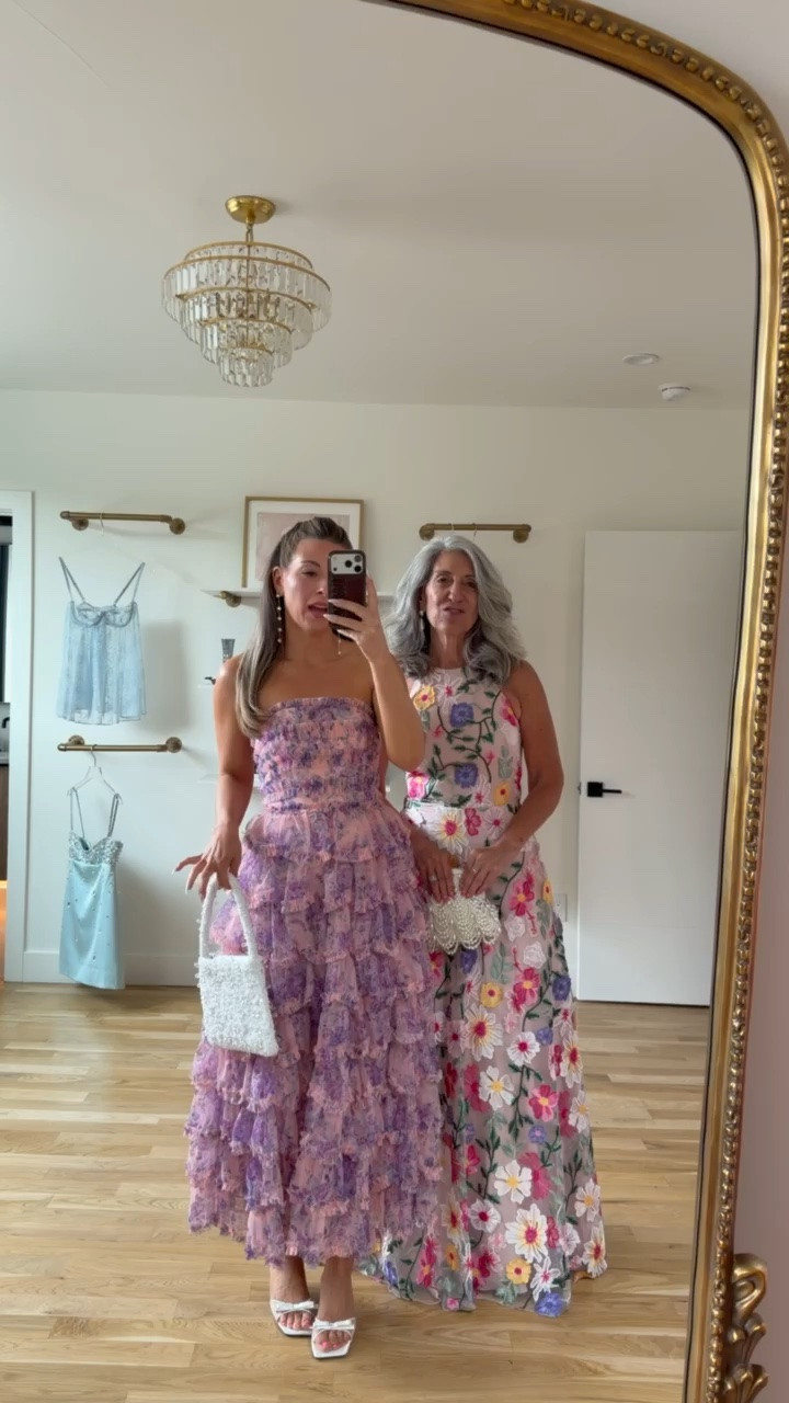 mom & me fall formal looks

Mac Duggal: Emerson10

i sized down to a 0/xs in the strapless Mac Duggal dress
mom sized down to a 4

Wedding guest
Special occasion
Black tie
Formal event
Floral dress
Lace dress
Cocktail dress
Sequin dress
Metallic dress

#LTKFormal #LTKParties

#LTKSeasonal