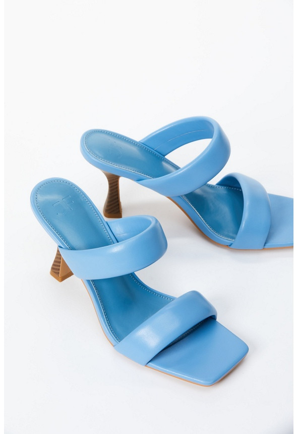 Amora Heeled Sandal | JustFab