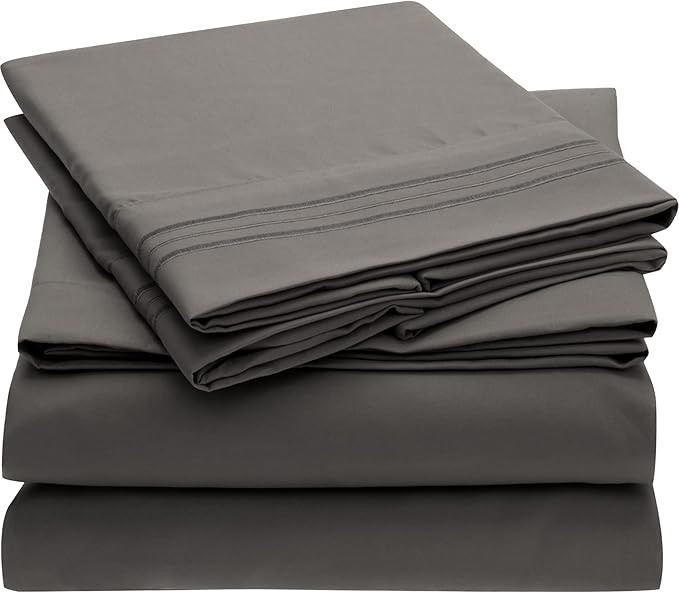 Mellanni King Size Sheet Set - Hotel Luxury 1800 Bedding Sheets & Pillowcases - Extra Soft Coolin... | Amazon (US)