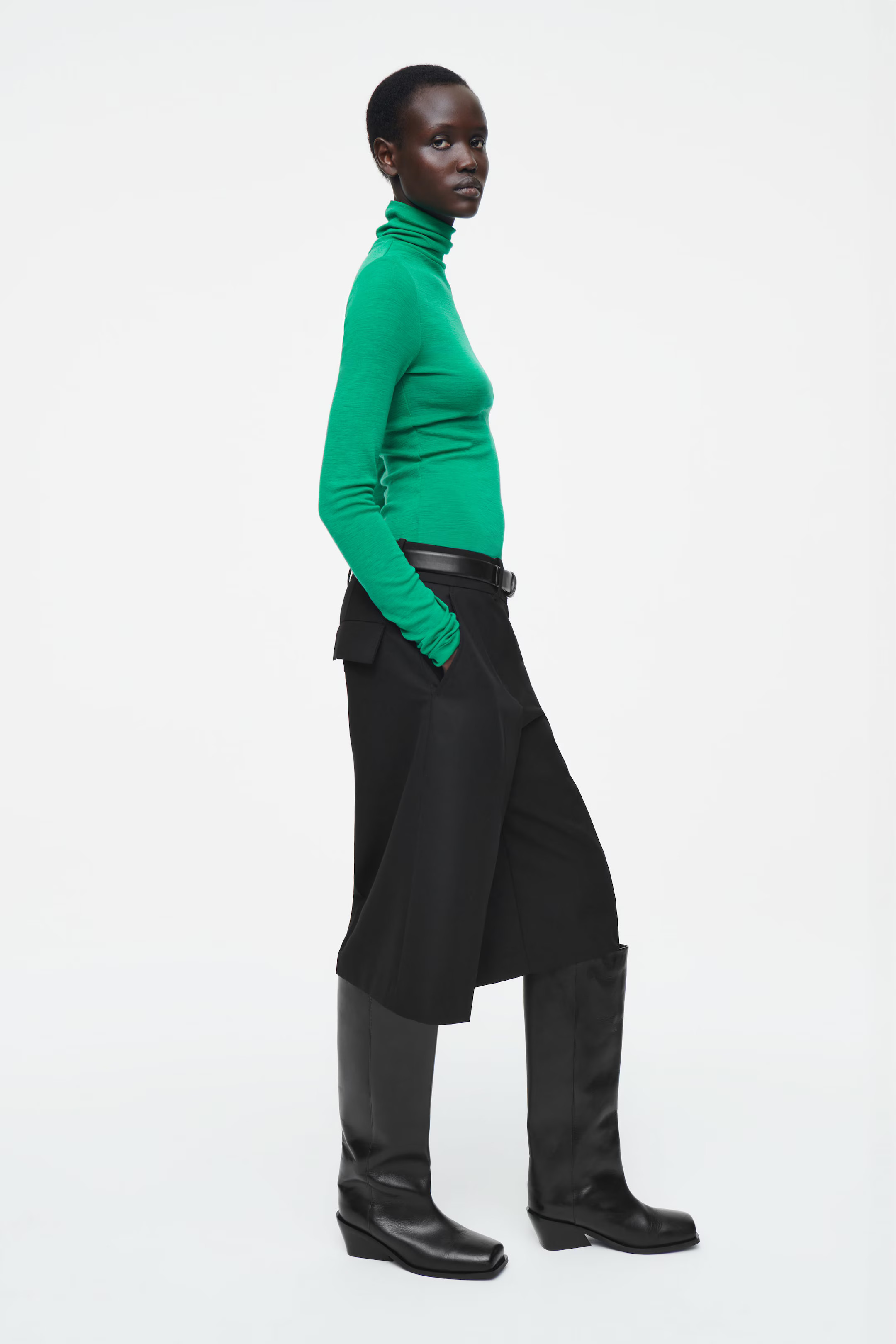 MERINO WOOL TURTLENECK TOP - GREEN | COS (AU)