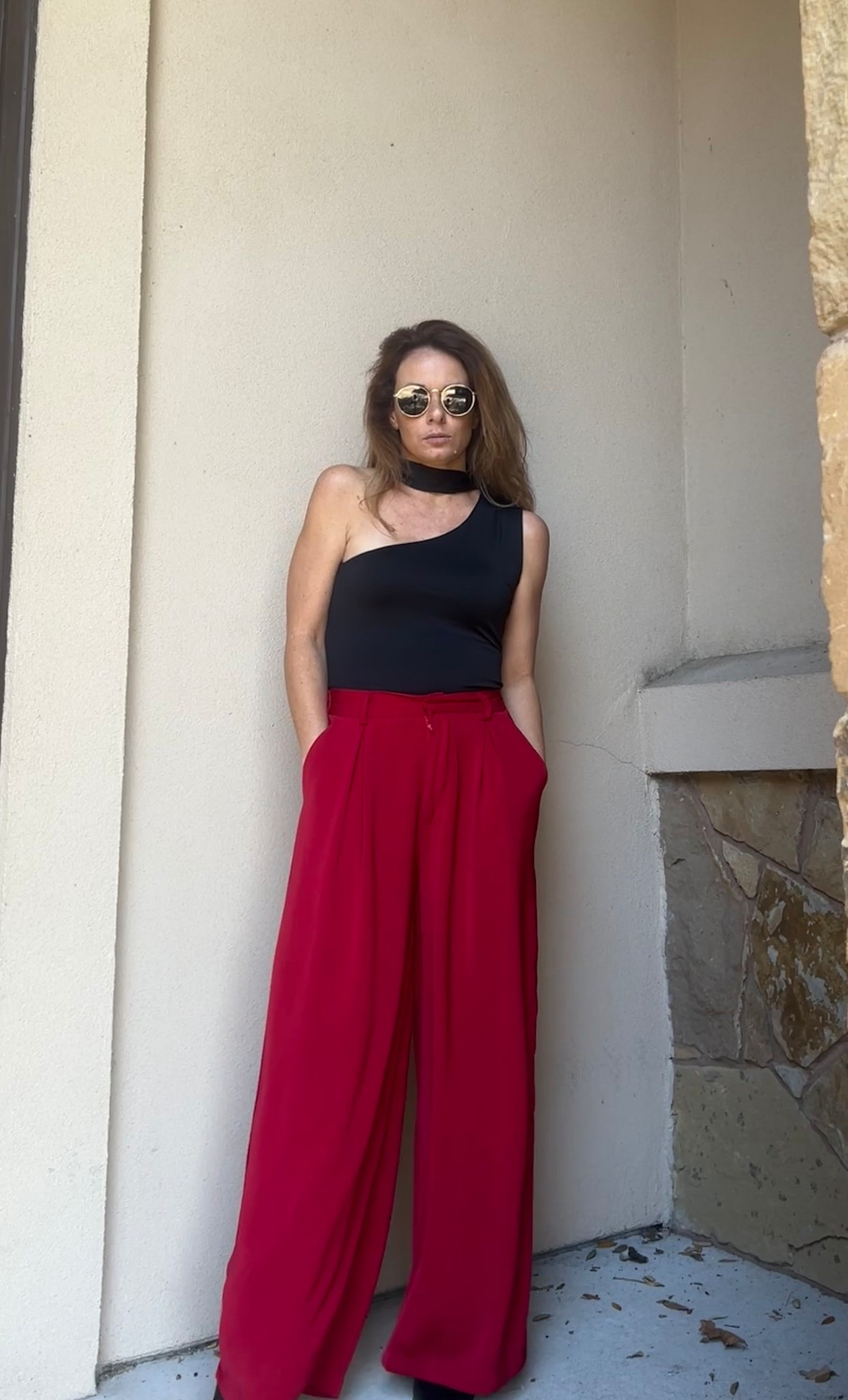 Chic holiday party outfit idea.
Simple but classy.
Great for your office Christmas party. 



#LTKPetite #LTKHoliday #LTKootd