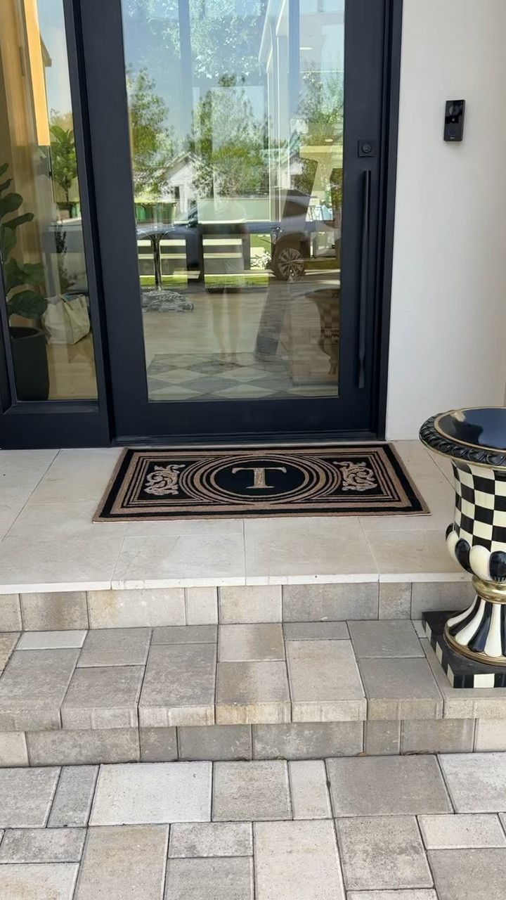 Shop my new door mat! The quality is amazing!!

Home finds, frontgate, home decor, patio, patio finds, door mat, personalized 

#LTKHome #LTKStyleTip #LTKFamily