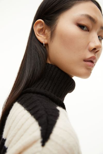 Rib-knit Turtleneck Sweater - Sage green - Ladies | H&M US | H&M (US + CA)