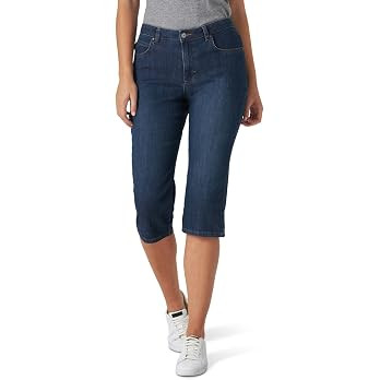 Lee Women's Relaxed Fit Capri Jean | Amazon (US)