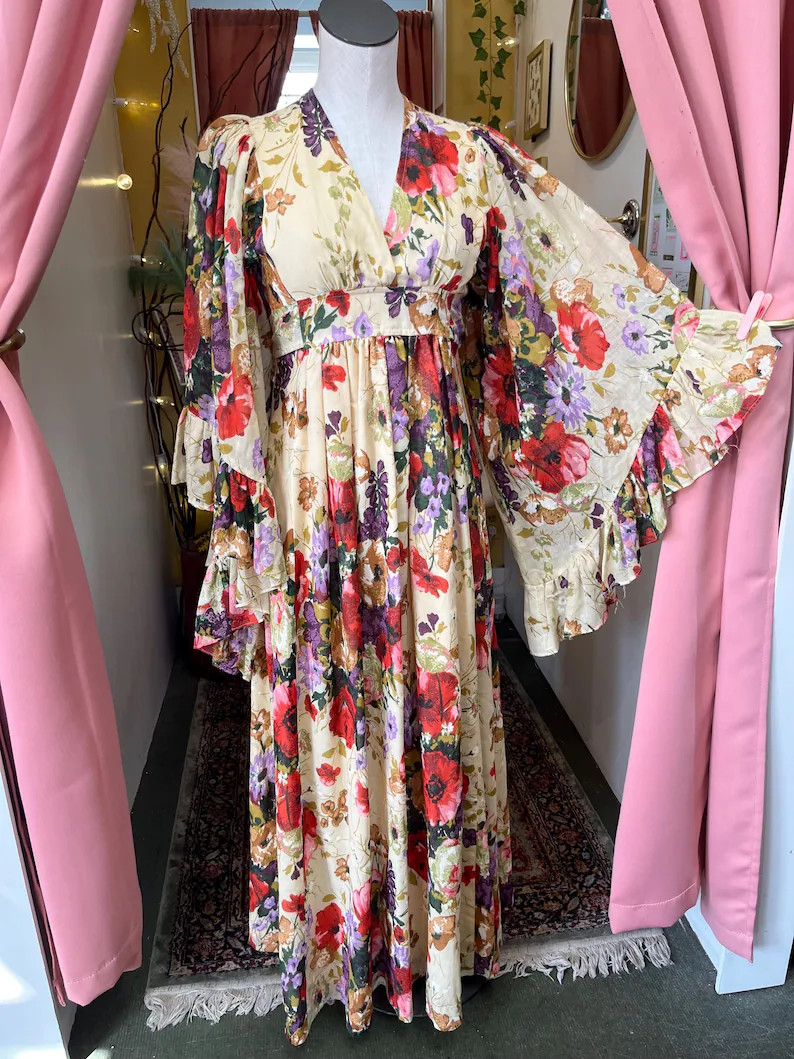 Vintage 1970s Cotton Floral Mega Bell Sleeves / Angel Sleeves Maxi Dress / Size: S | Etsy (Global)