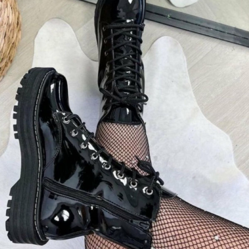 Bota Coturno Tratorada Blogueira Preta Verniz | Shopee (BR)
