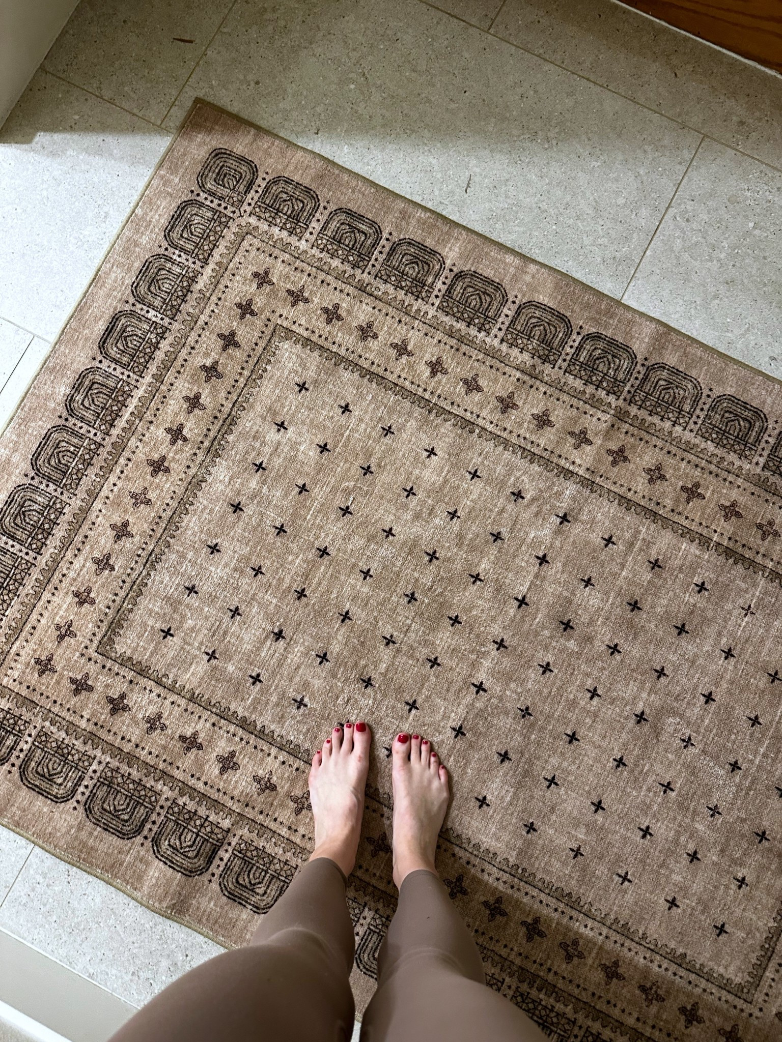New Ruggable rug! Love this pattern in my entryway. Washable and doesn’t show dirt 

#LTKHome