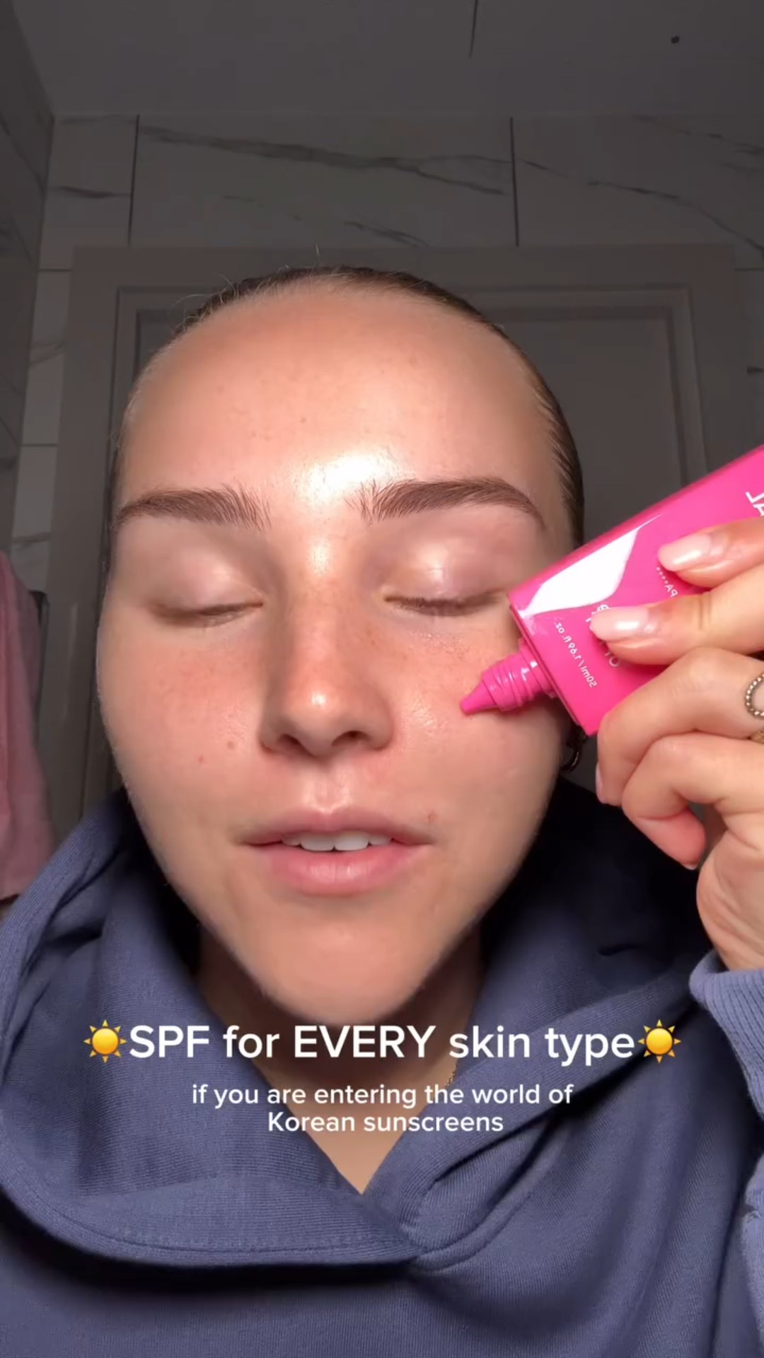 finding your korean sunscreen ad☀️

all available at @yesstyle 💗 discount code: LIFEWITHMILS1

dry skin:
@houseofhur_official tropical dew sunscreen (glowy)
@purito_official sun day adventure spf (matte)

weightless sunscreens:
@houseofhur_official weightless sun fluid
@drceuracle_global hyal reyouth

oily skin & hydration:
@beautyofjoseon_official aqua fresh sunscreen 

oil control:
@axisy complete no stress physical sunscreen

sunscreen stick:
@purito_official daily soft touch sunscreen stick

•

#lifewithmils #koreanskincare #koreansunscreen #acne #acneproneskin #sensitiveskin #skintok #clearskin