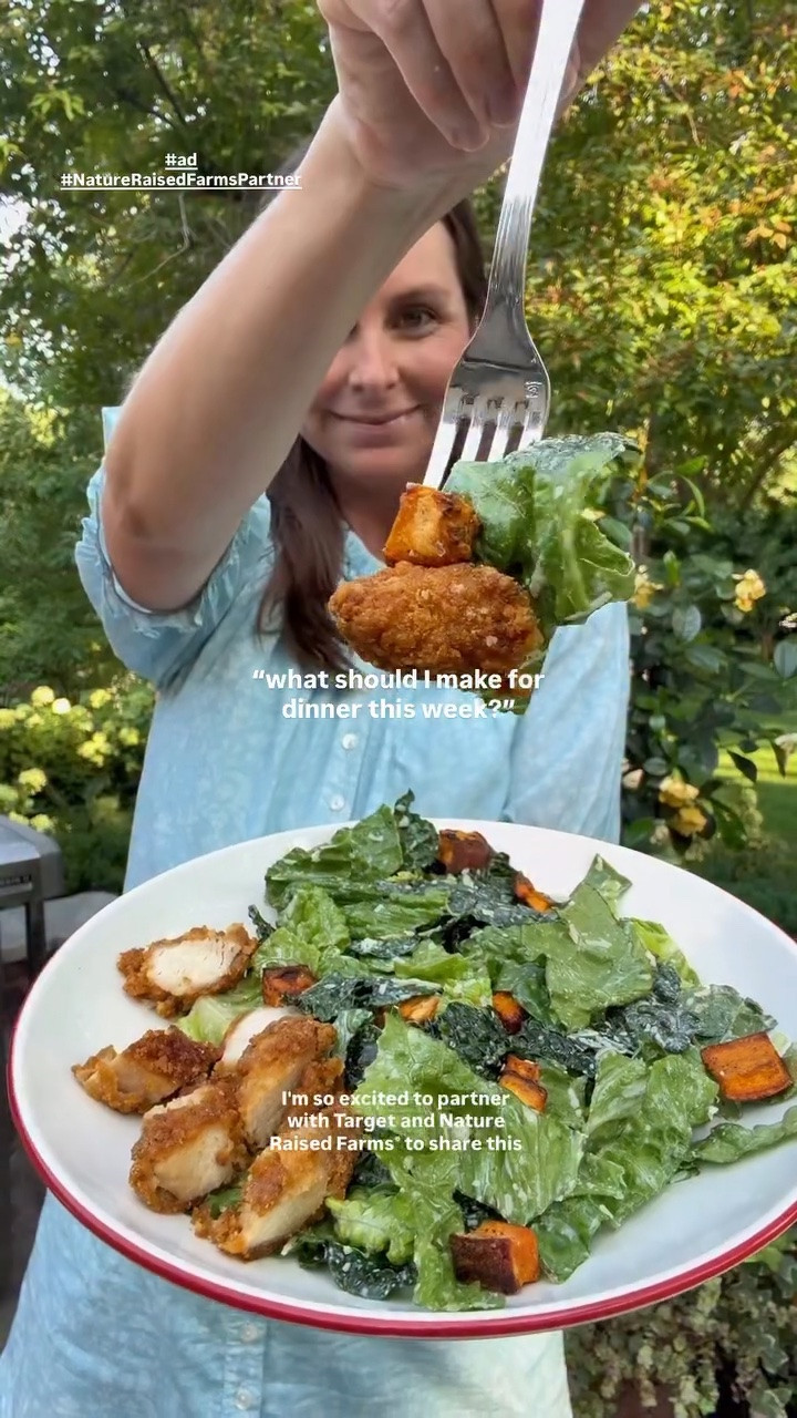 #ad Kale Caesar Salad w/ Crispy Chicken, yes please🤩 

I added the Lightly Breaded Strips from Nature Raised Farms®, & WOW I cannot get enough of this easy & satisfying staple. While these baked up, I just combined my massaged kale (in a little lemon juice & EVOO) with chopped romaine, roasted sweet potatoes, & a generous amount of parm😏. Toss it all together, & you have the perfect dinner that the whole family will ask for again & again!

💥Comment “recipe” below for my Homemade Caesar Dressing - it’s incredibly delicious & EASY…trust me, it’ll be your new favorite thing to meal prep for the week!

…& be sure to check out these & all of the Nature Raised Farms® products @target now - linked on my @shop.ltk below 🍗🥬

https://on.ltk.com/+0r6MvbpqaWqKMOrIHZuggQ

#TargetPartner #Target #NatureRaisedFarmsPartner @NatureRaisedFarms