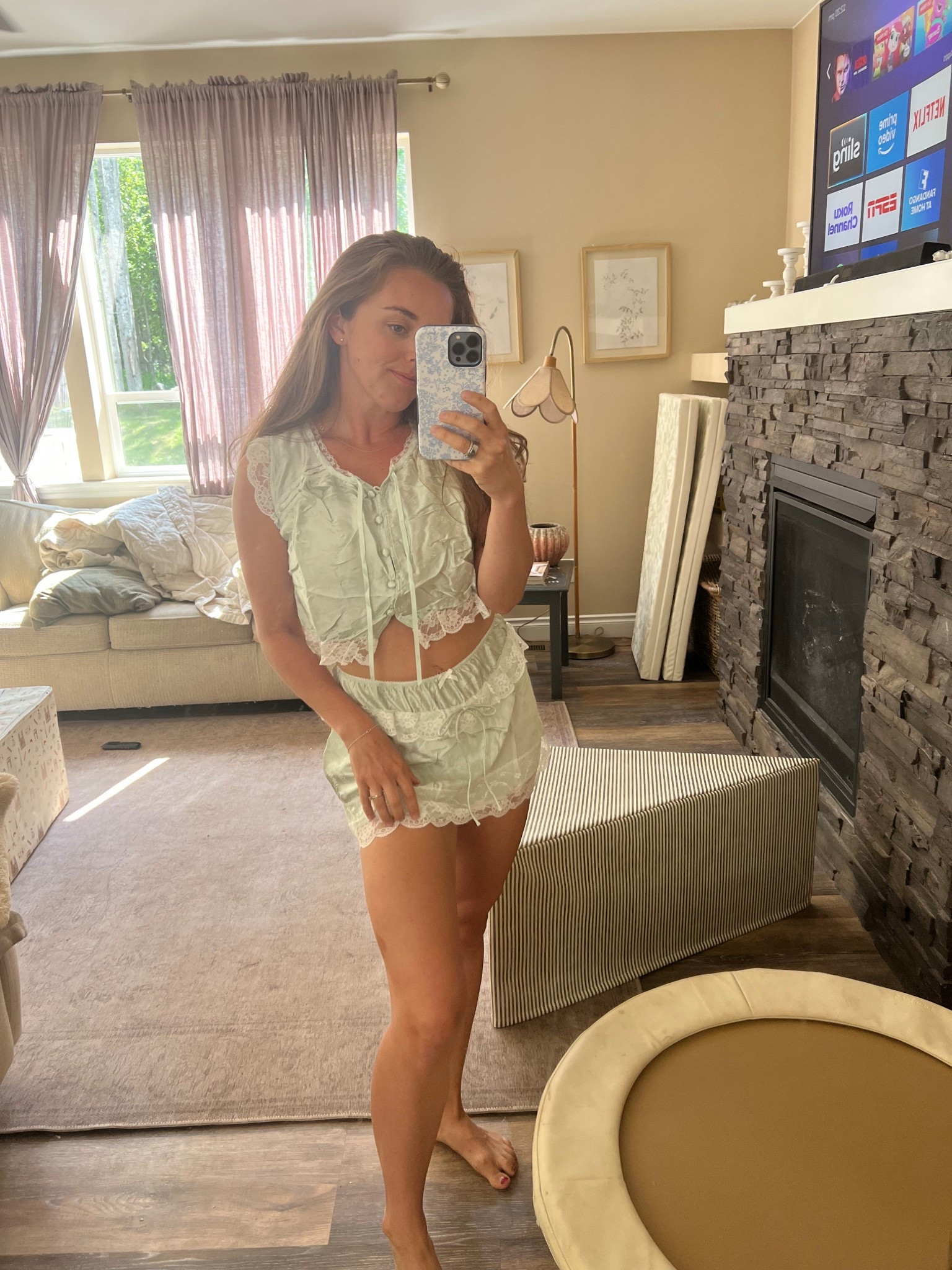 Needs a steam but I’m obsessed 

#LTKSeasonal #LTKStyleTip