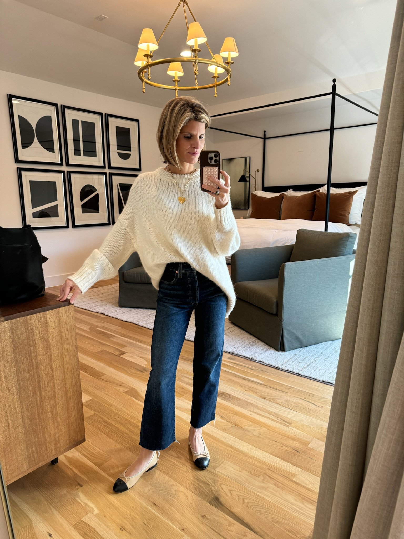 Shopbop 25% off favorites 

#LTKCyberWeek