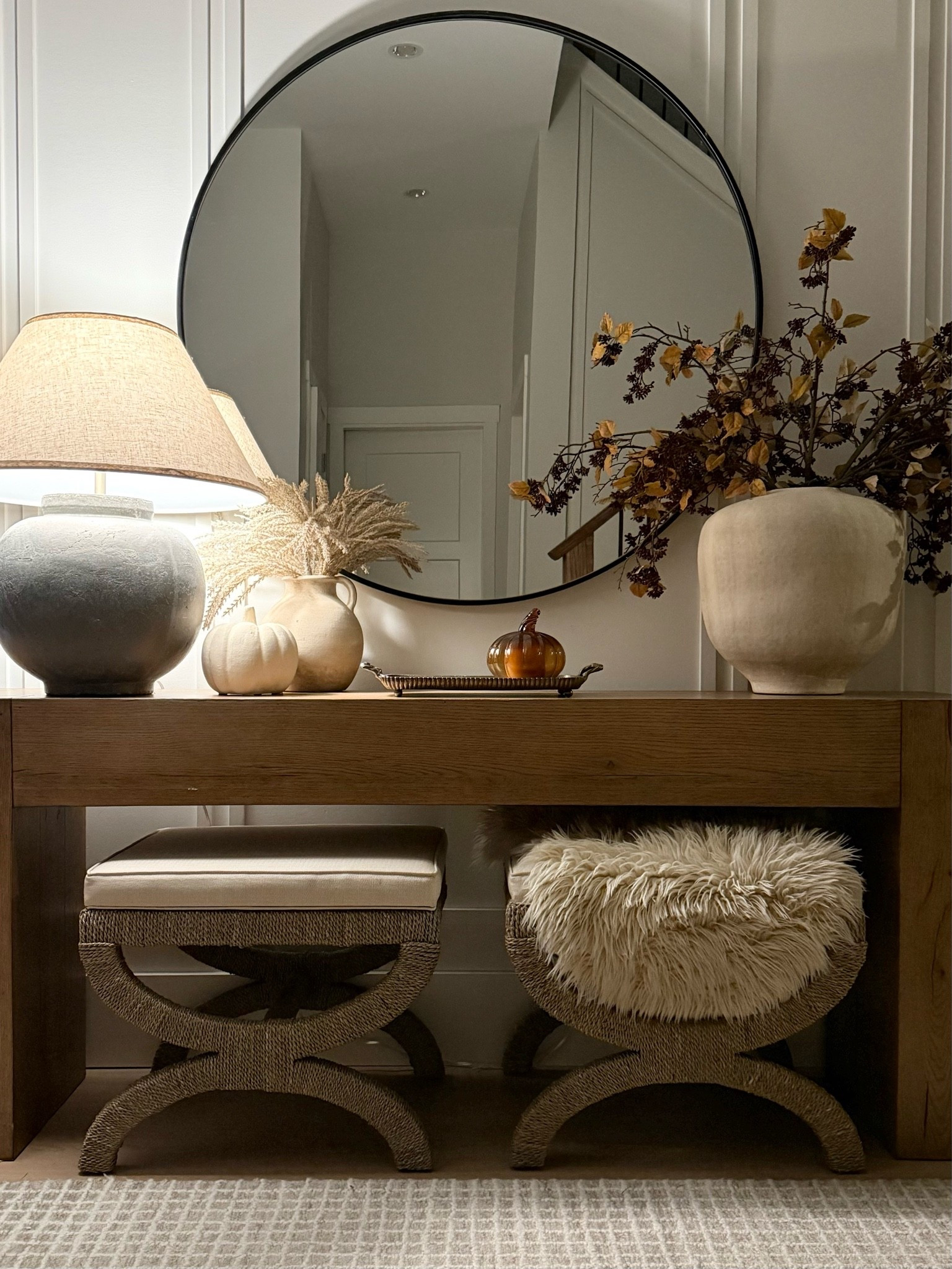 Cozy Fall entryway🤎🤎
