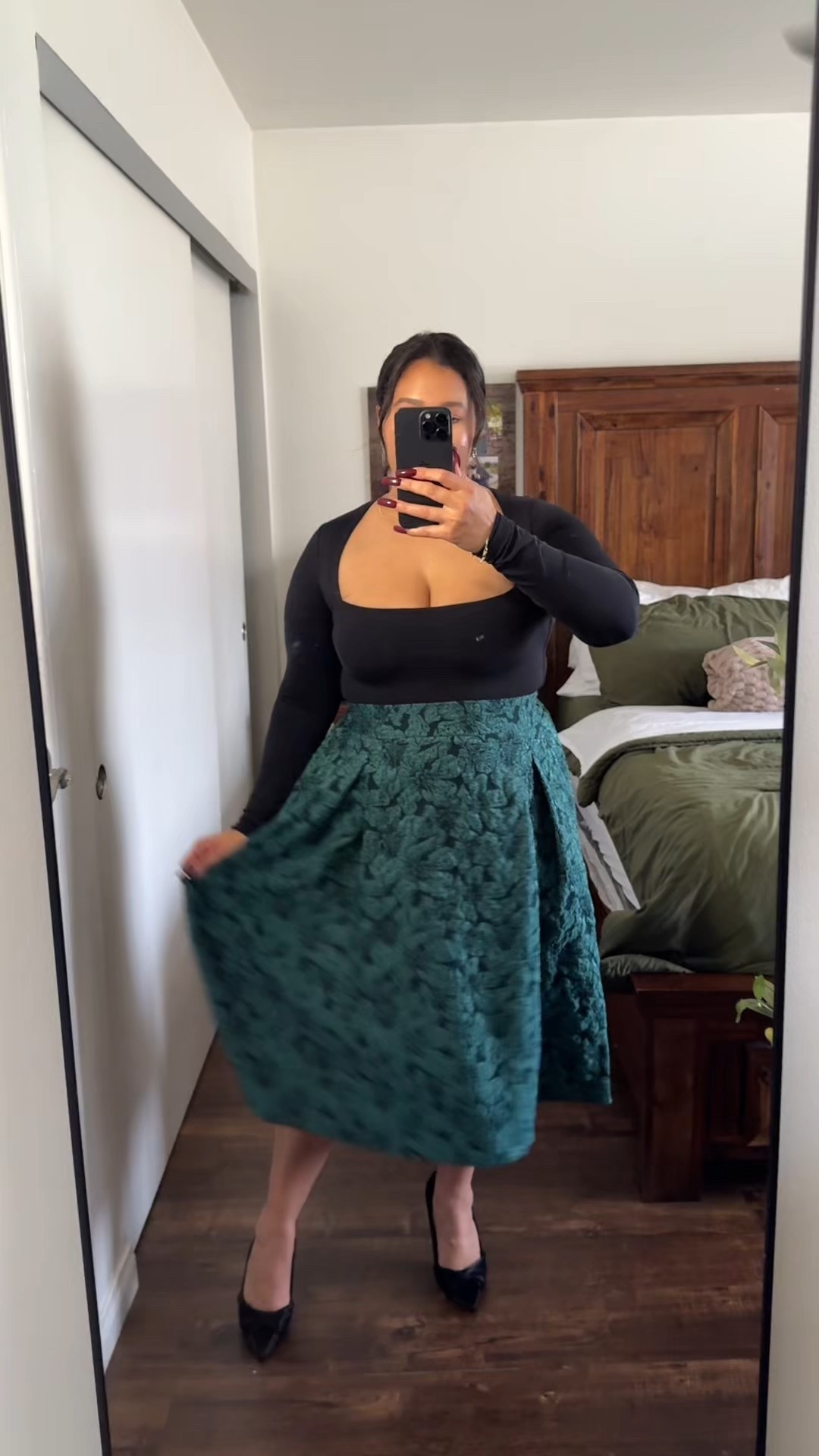 Absolutely loving this skirt from BLOOMCHIC! It’s perfect for the holidays or a formal event. so comfy and I love how tummy flattering it is 

Skirt - 10/ medium / elastic waistband / tummy friendly 
Bodysuit - large / tts / double lined / tummy friendly 

Holiday outfit 
Christmas outfit 
New Year’s Eve outfit 
Pleated skirt 
A line skirt 
Formal outfit 
Midsize outfit 
Midsize fashion 
Curvy fashion 


#LTKHoliday #LTKMidsize #LTKootd

#LTKHoliday #LTKMidsize #LTKootd

#LTKMidsize #LTKHoliday #LTKootd