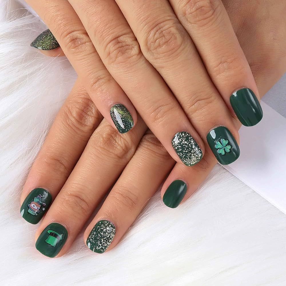 Sakytal St Patricks Day Press on Nails Green Glossy Oval Fake Nails Glitter Shamrock False Nail f... | Amazon (US)