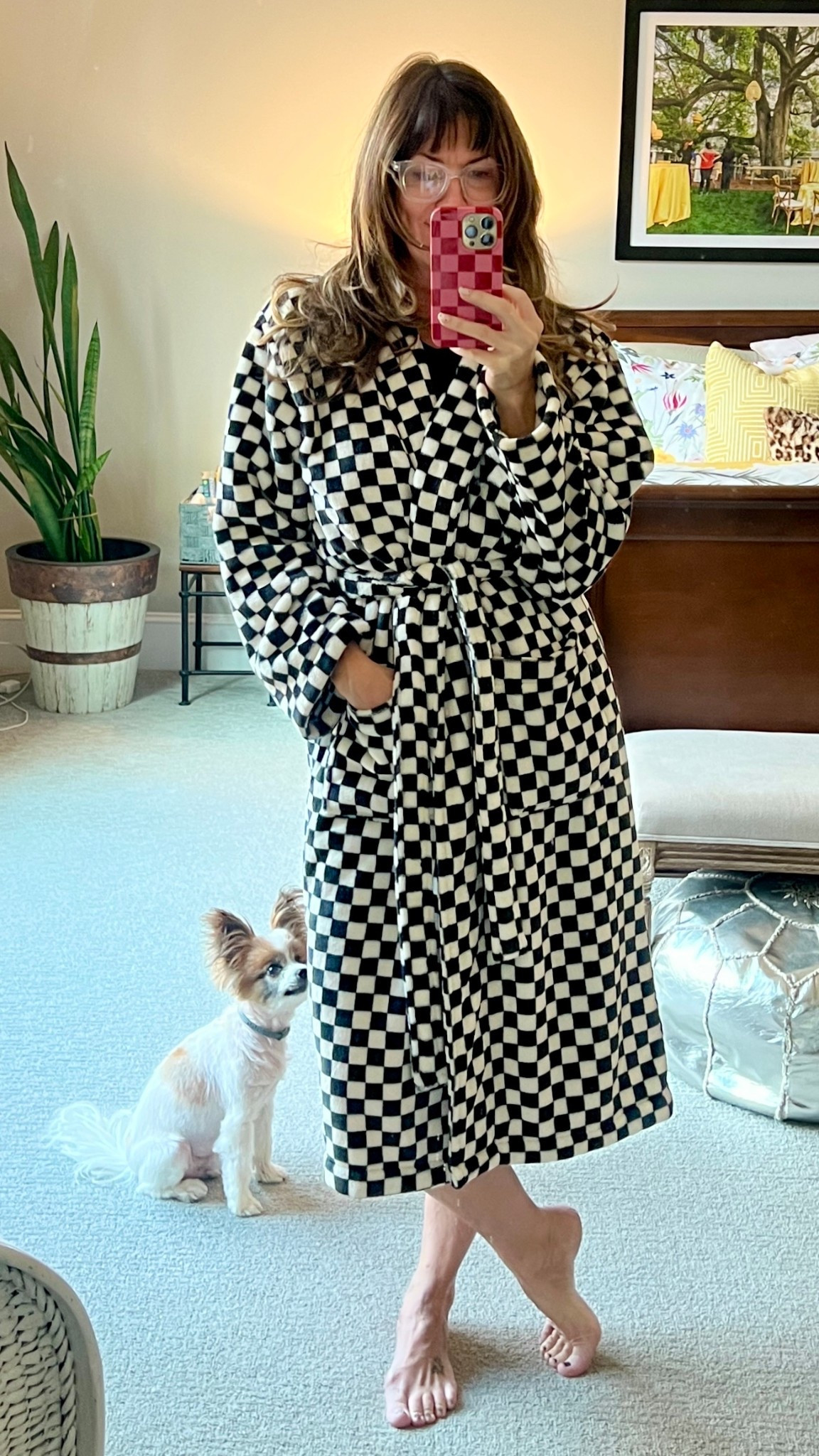 🖤🤍🖤🤍It was time to replace my 15 yr old ratty bathrobe! I love this checkered vibe and it’s mega soft!! Wearing the Xs-small , is def oversized. I usually want a medium!!

#LTKmorningroutine #LTKdayinmylife #LTKgrwm