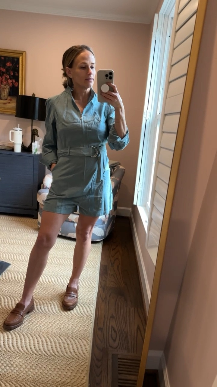 Amazon romper, size small. Under $35! 

#LTKSeasonal #LTKstyletip #LTKfindsunder50