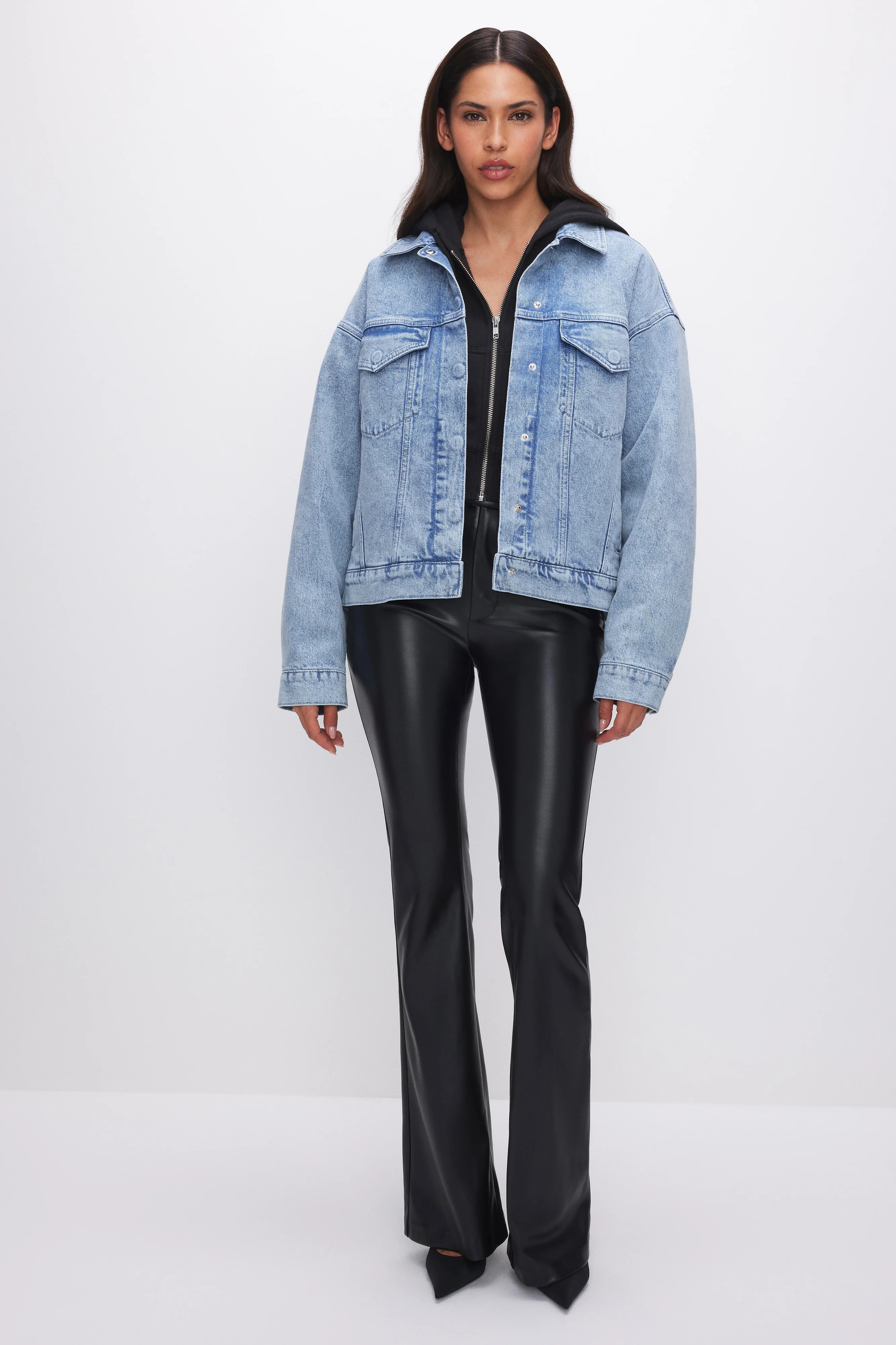 DENIM TRUCKER JACKET | Good American