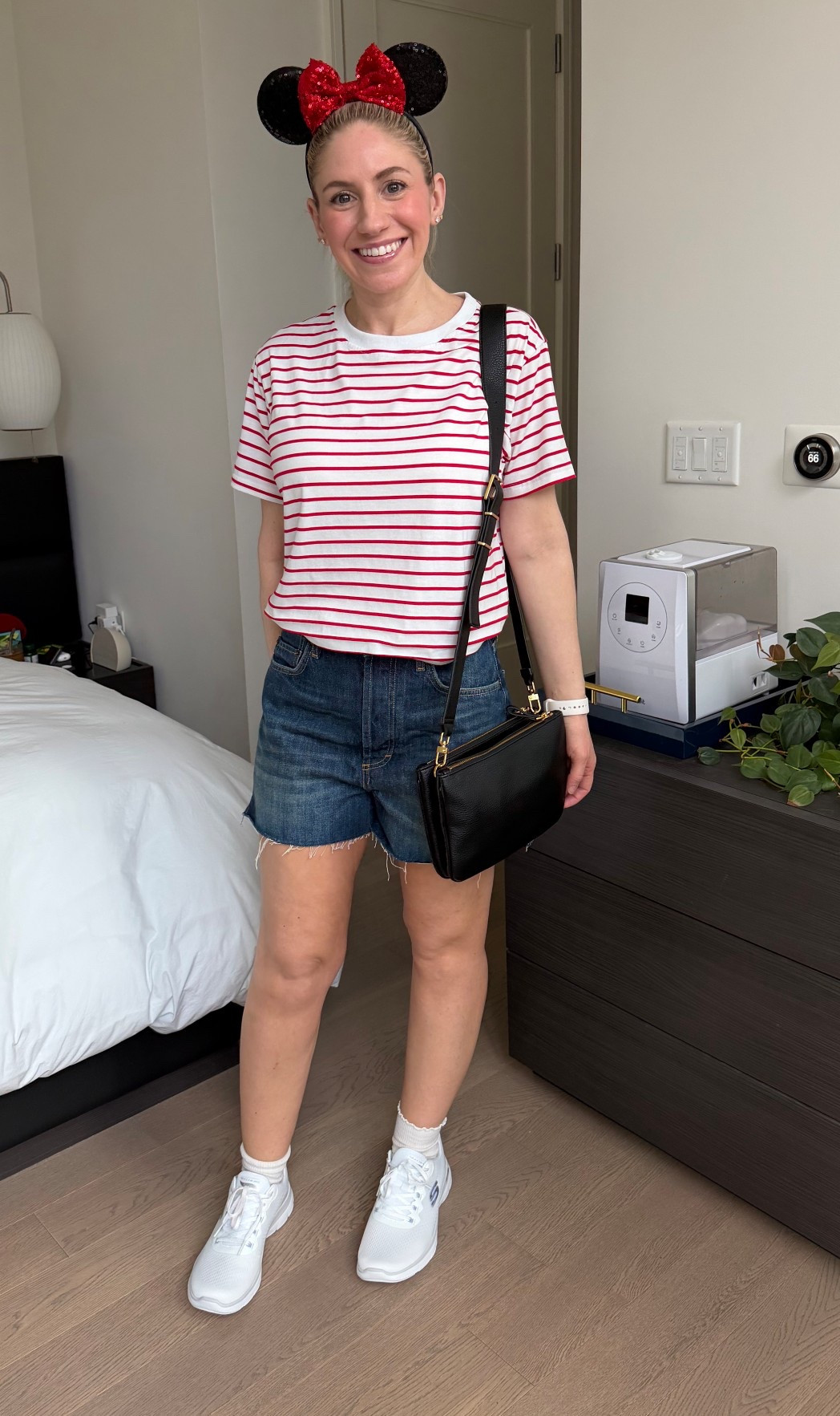 Easy Disney outfit mom approved, comfy, and casual. Perfect for Disney World or Disneyland. 

#LTKTravel #LTKPetite #LTKmomlife