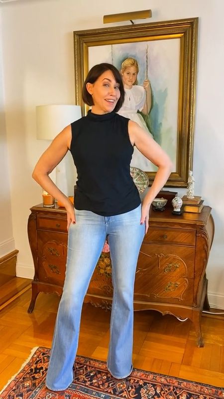 Wondering what style jeans work best for an hourglass figure? Get the scoop in this video! #jeans #denim #bluejeans #wideleg #flare 

#LTKGiftGuide #LTKstyletip #LTKSeasonal