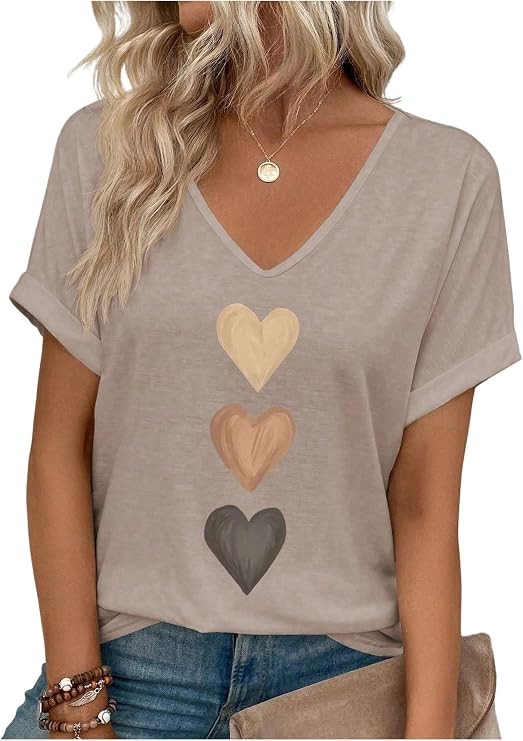SOLY HUX Women's V Neck Short Sleeve T Shirts Heart Graphic Tees Summer Classic Tops | Amazon (US)