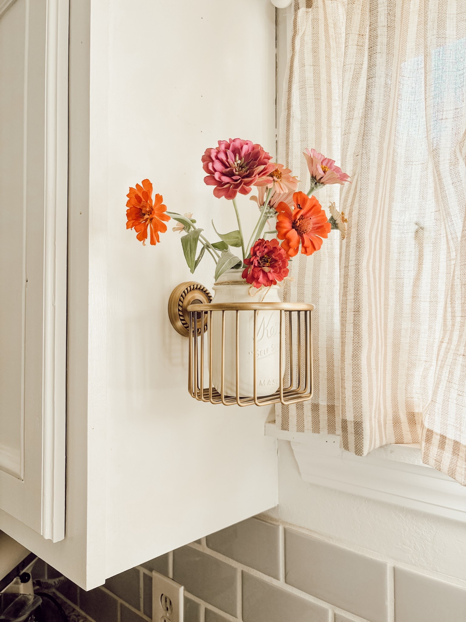 Plant holder hack for your kitchen cabinets! 🌱💐

#LTKFindsUnder50 #LTKStyleTip #LTKHome