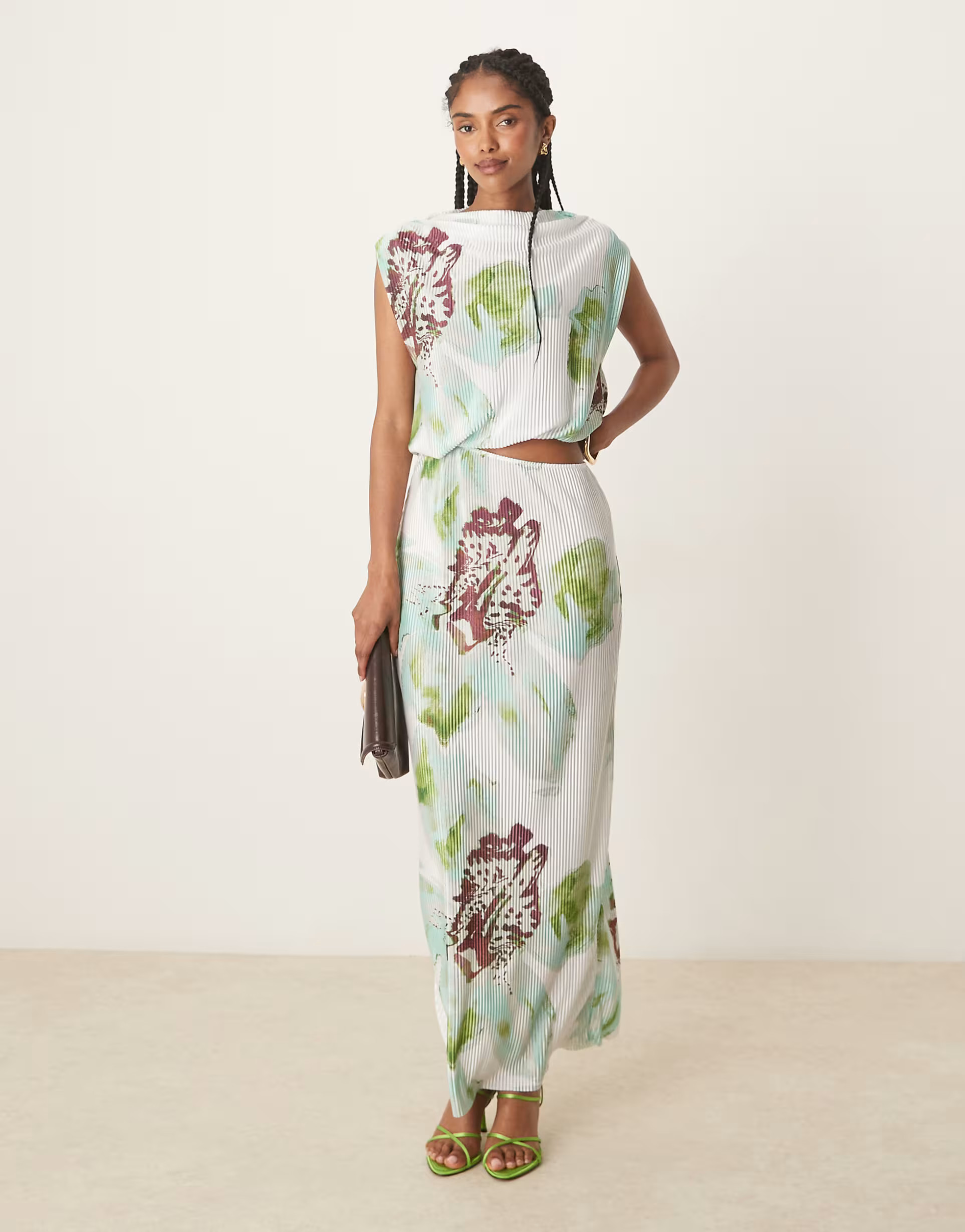 ASOS DESIGN plisse cutout detail maxi dress in orchid print | ASOS (Global)