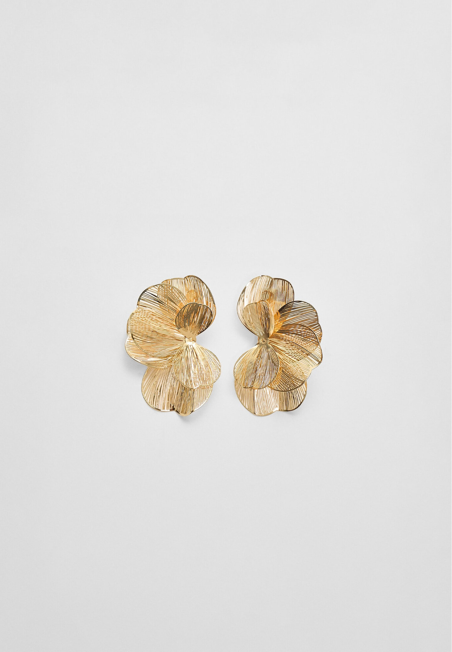 Boucles texturées éventail fleur - Mode femme | Stradivarius France | Stradivarius (FR)