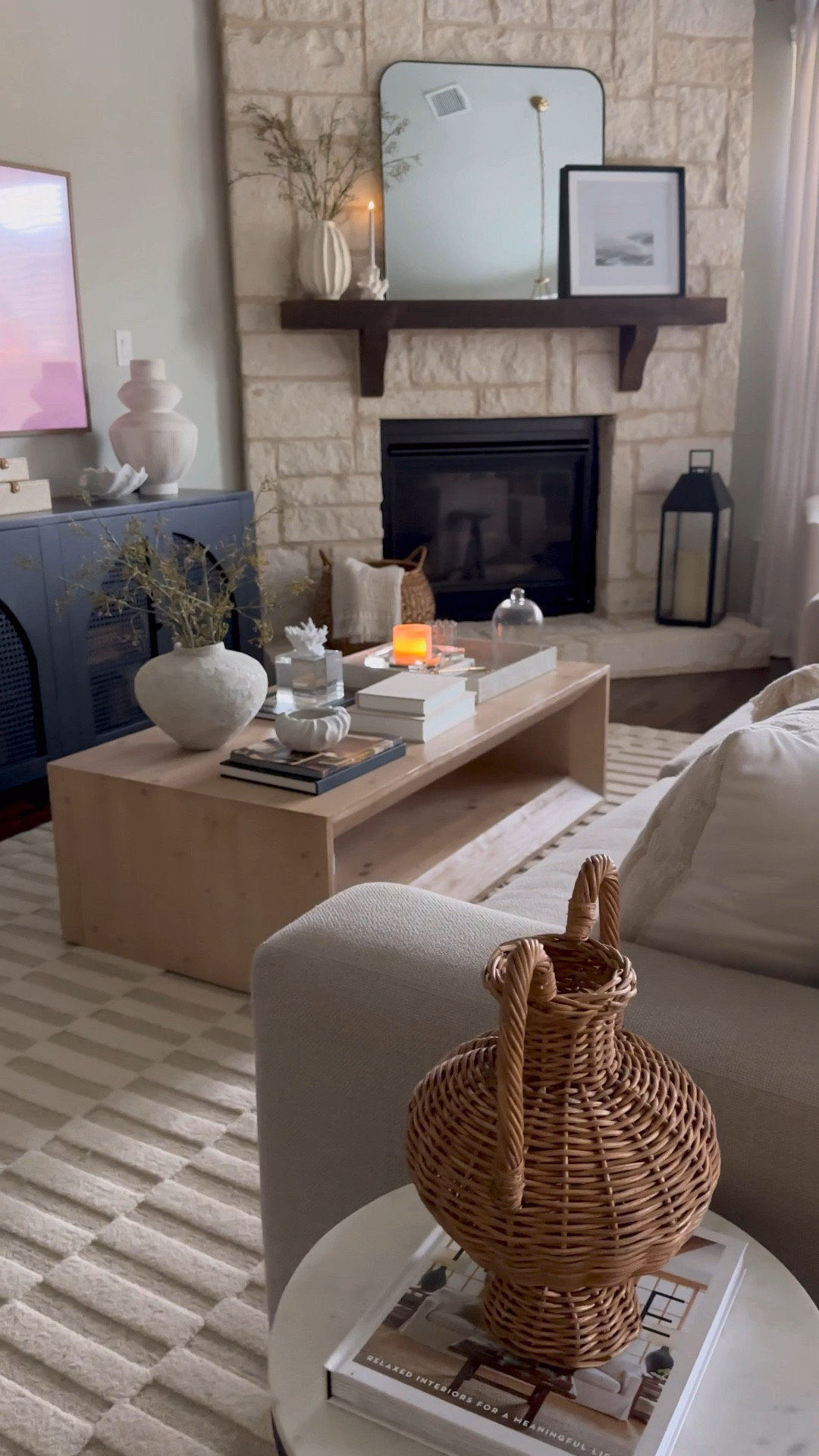 Bringing summer home with simple coastal, neutral decor pieces 

#LTKHome #LTKStyleTip