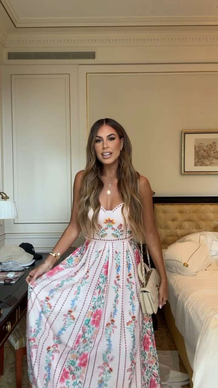 can you believe this dress is amazon?! wearing a small 🩷 

 #LTKootd