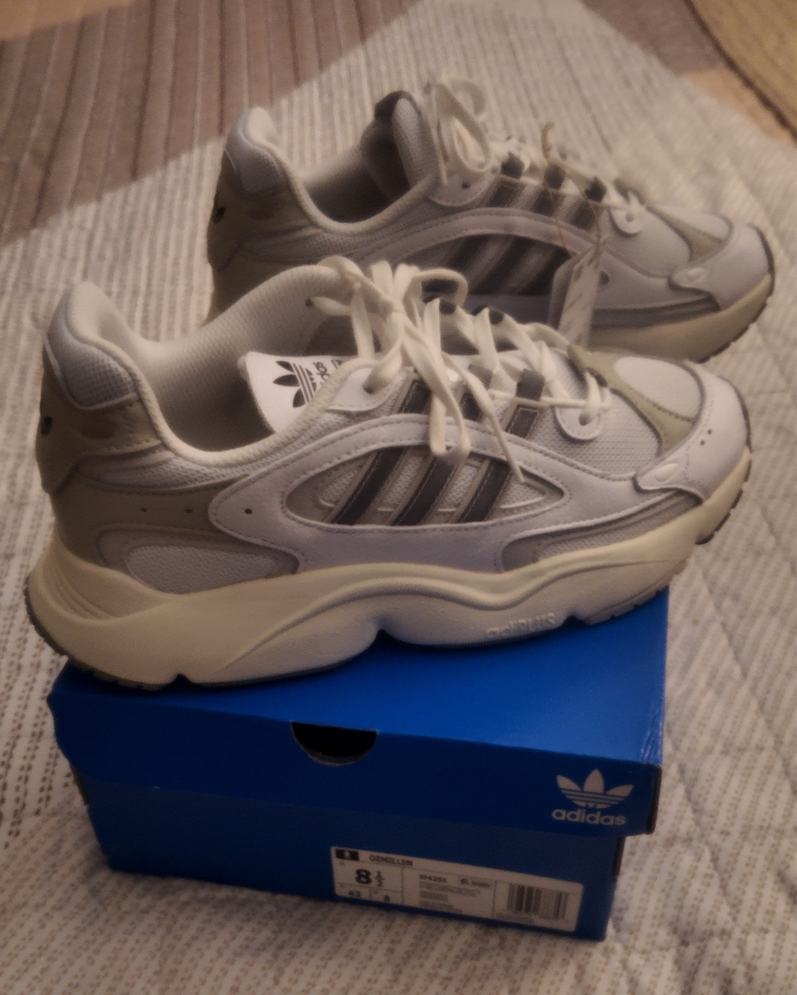 you just can’t beat a white shoe. grab these roomy ozmillen shoes today! so perfect for everyday activities. #adidas #adidasozmillen #favoritefind

#LTKActive #LTKFindsUnder100 #LTKSaleAlert