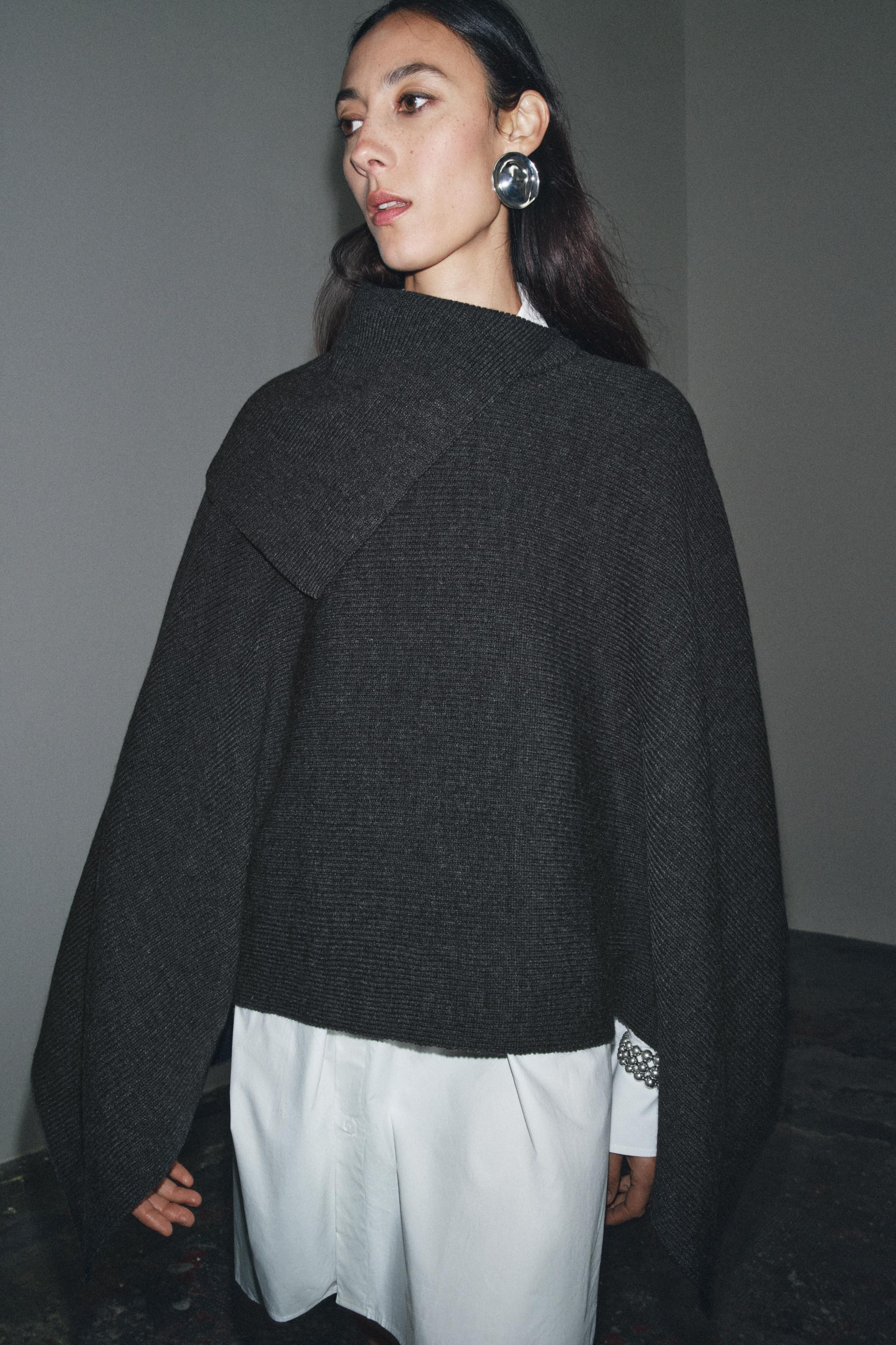 WOOL CAPE WITH ASYMMETRIC COLLAR | Zara US