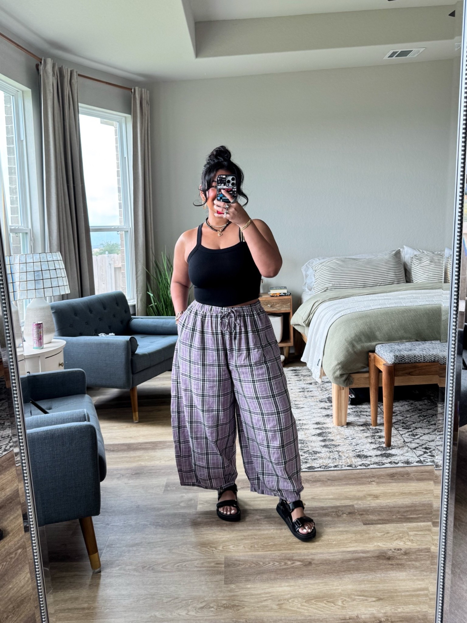 I’m 5’1” size 12 // L in the pants, M/L in the cropped tank, sandals true to size

#LTKPetite #LTKMidsize #LTKOver40