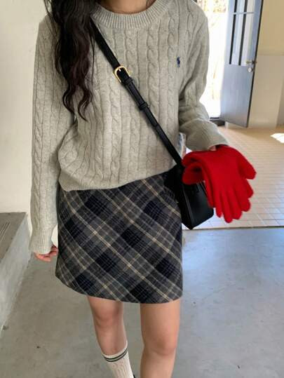 Pullover mit Einfarbig Zopfstrick | SHEIN